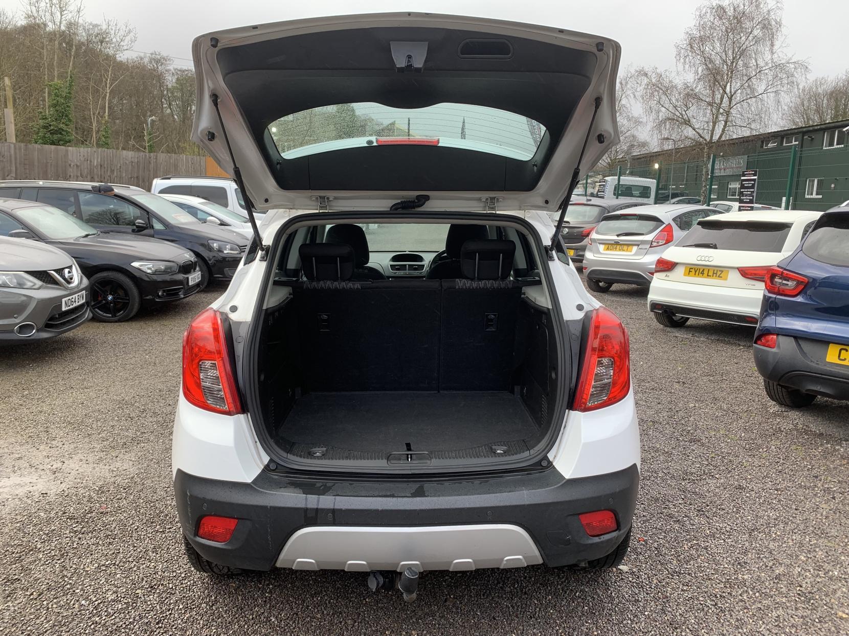 Vauxhall Mokka 1.6 Exclusiv SUV 5dr Petrol Manual 2WD Euro 5 (s/s) (115 ps)