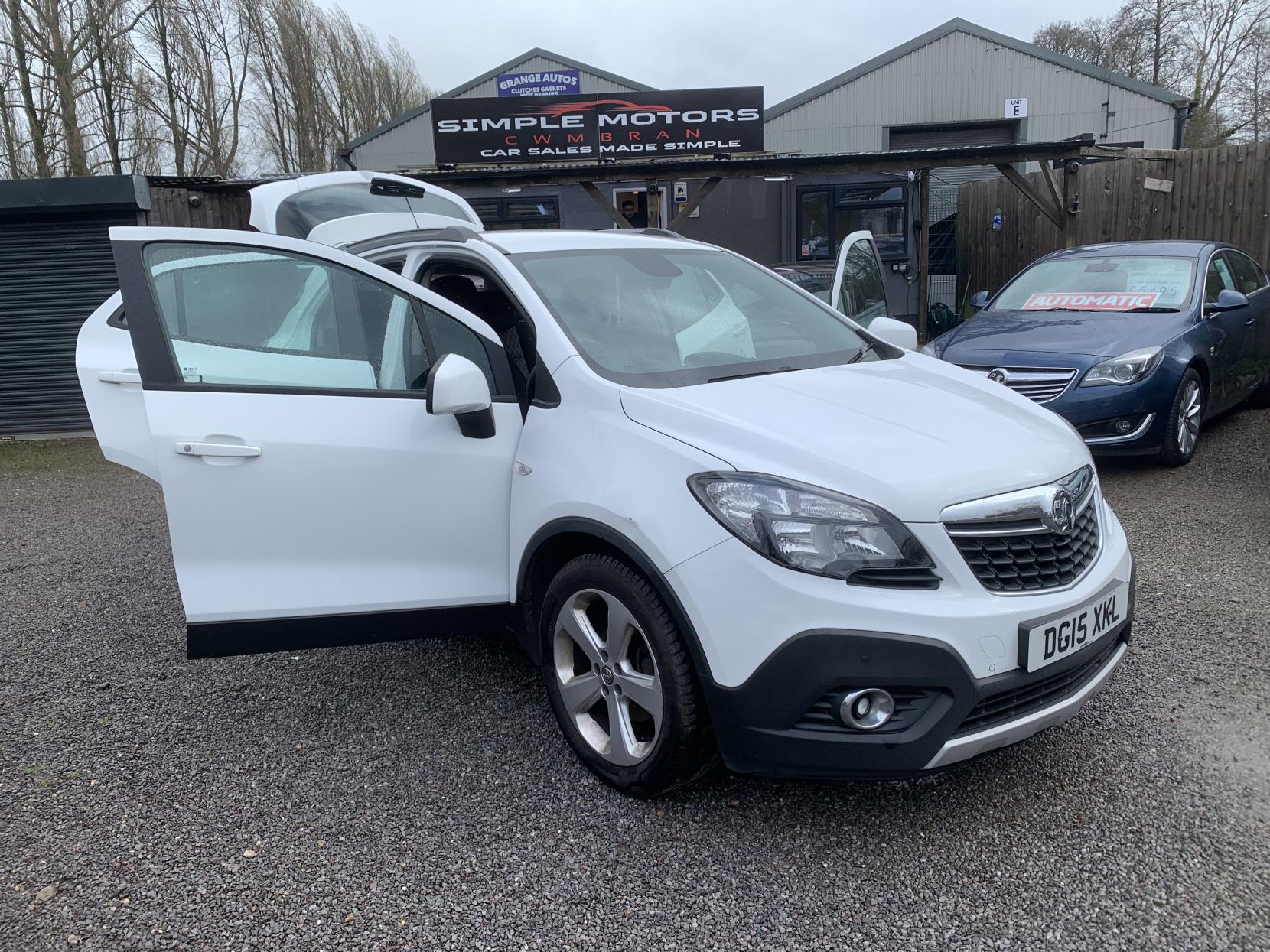 Vauxhall Mokka 1.6 Exclusiv SUV 5dr Petrol Manual 2WD Euro 5 (s/s) (115 ps)