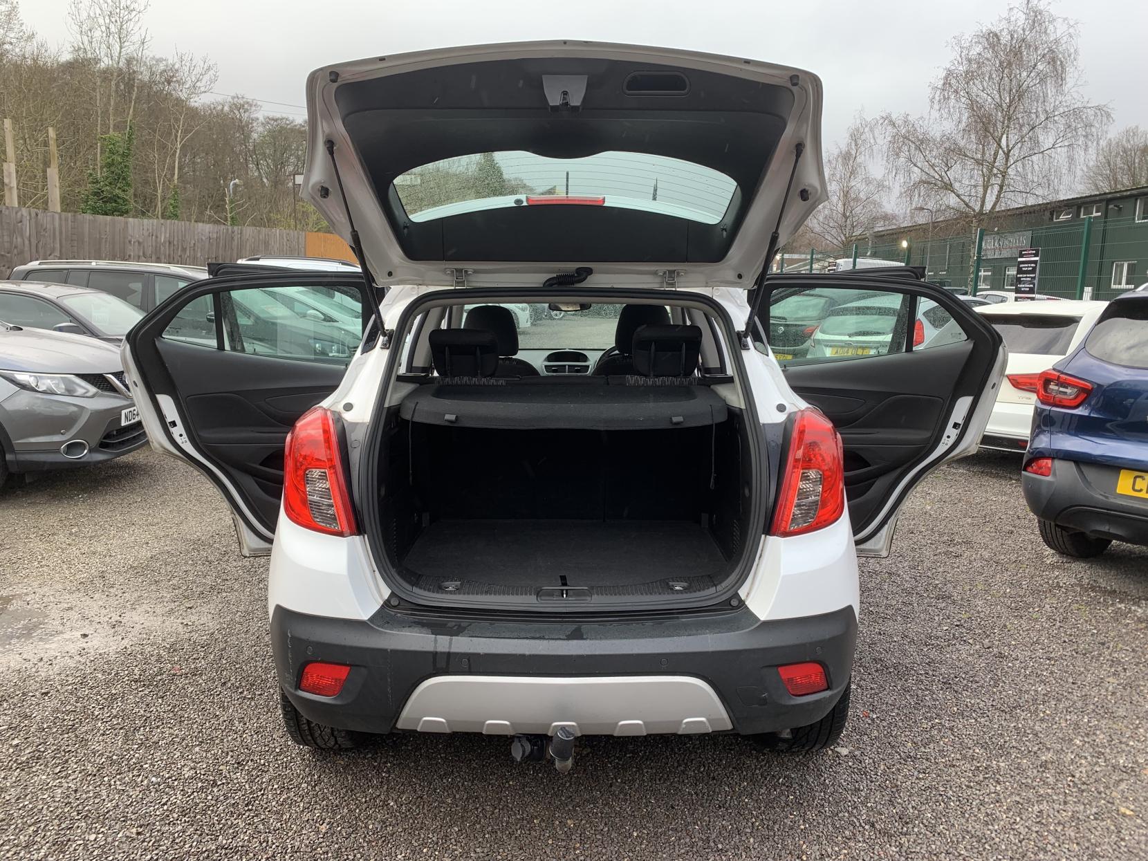 Vauxhall Mokka 1.6 Exclusiv SUV 5dr Petrol Manual 2WD Euro 5 (s/s) (115 ps)