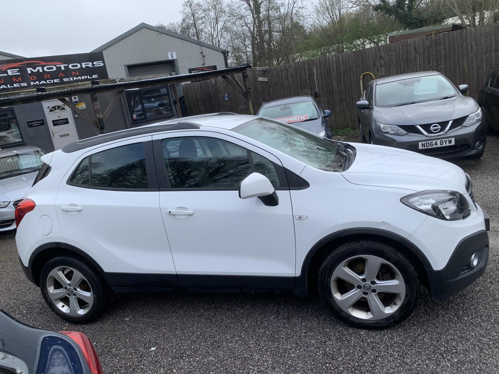 Vauxhall Mokka 1.6 Exclusiv SUV 5dr Petrol Manual 2WD Euro 5 (s/s) (115 ps)