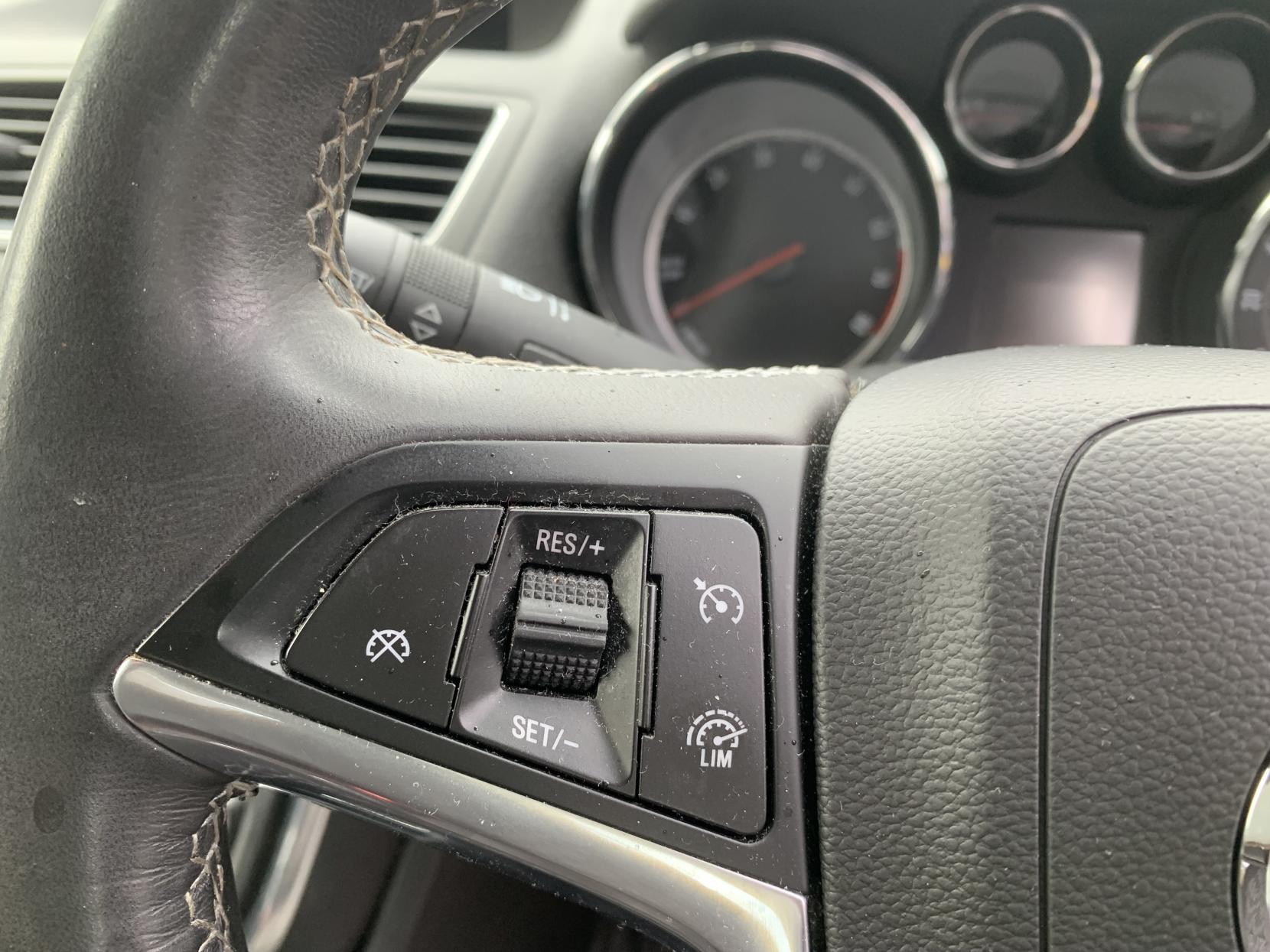 Vauxhall Mokka 1.6 Exclusiv SUV 5dr Petrol Manual 2WD Euro 5 (s/s) (115 ps)