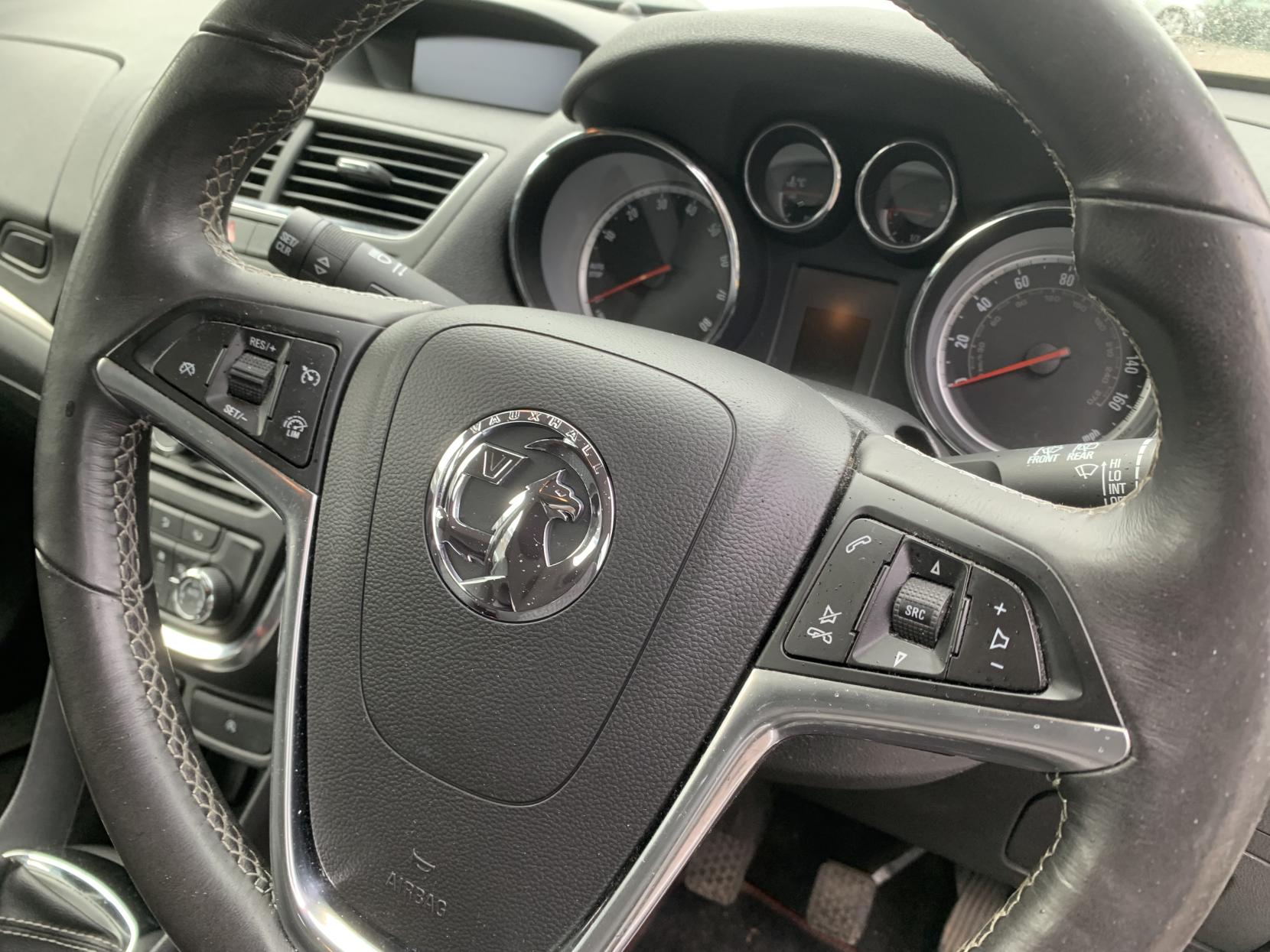 Vauxhall Mokka 1.6 Exclusiv SUV 5dr Petrol Manual 2WD Euro 5 (s/s) (115 ps)