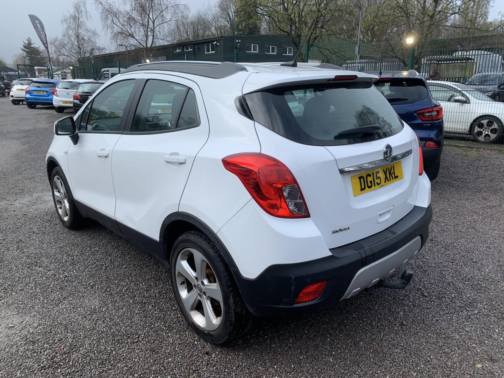 Vauxhall Mokka 1.6 Exclusiv SUV 5dr Petrol Manual 2WD Euro 5 (s/s) (115 ps)