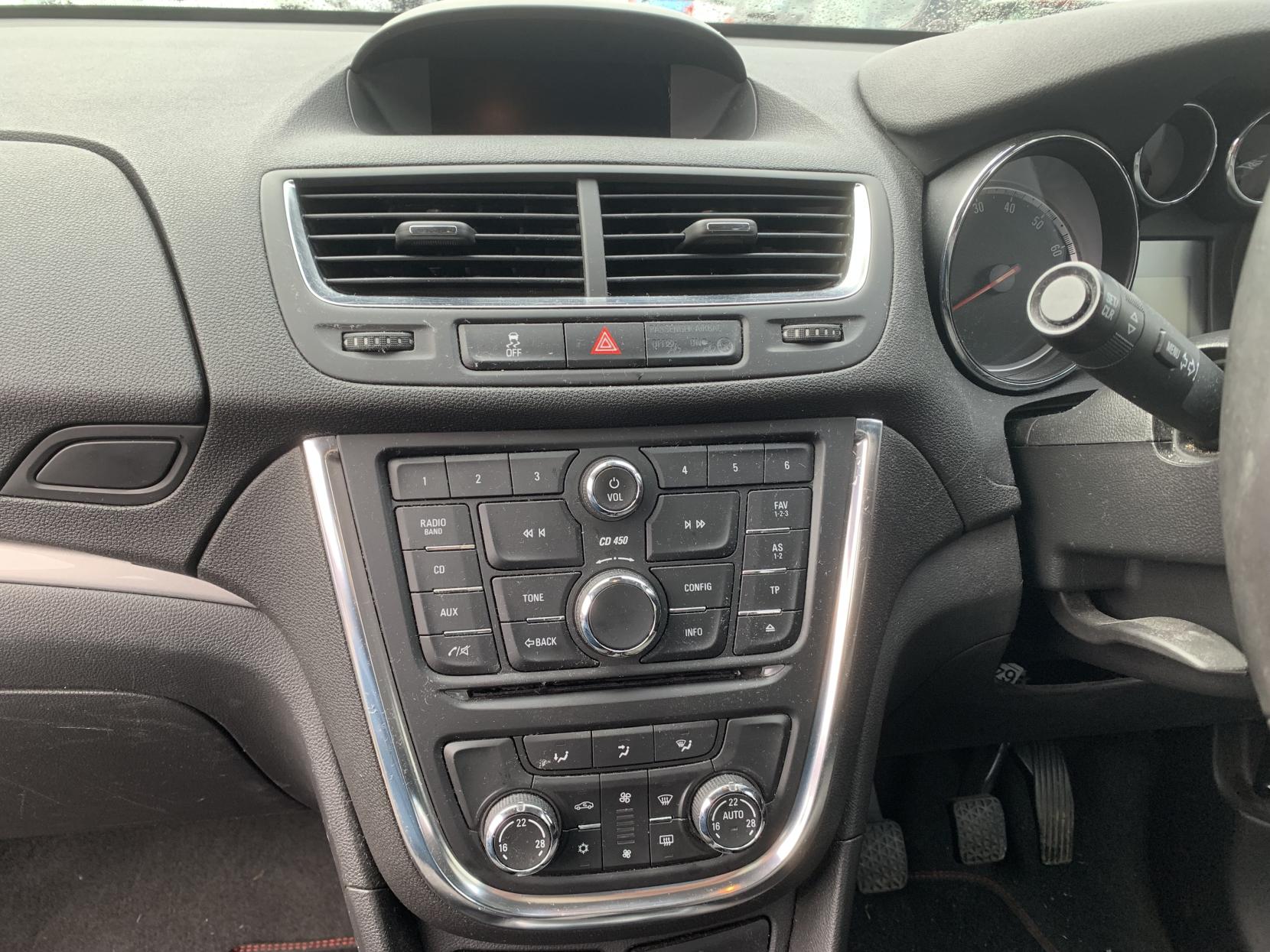 Vauxhall Mokka 1.6 Exclusiv SUV 5dr Petrol Manual 2WD Euro 5 (s/s) (115 ps)