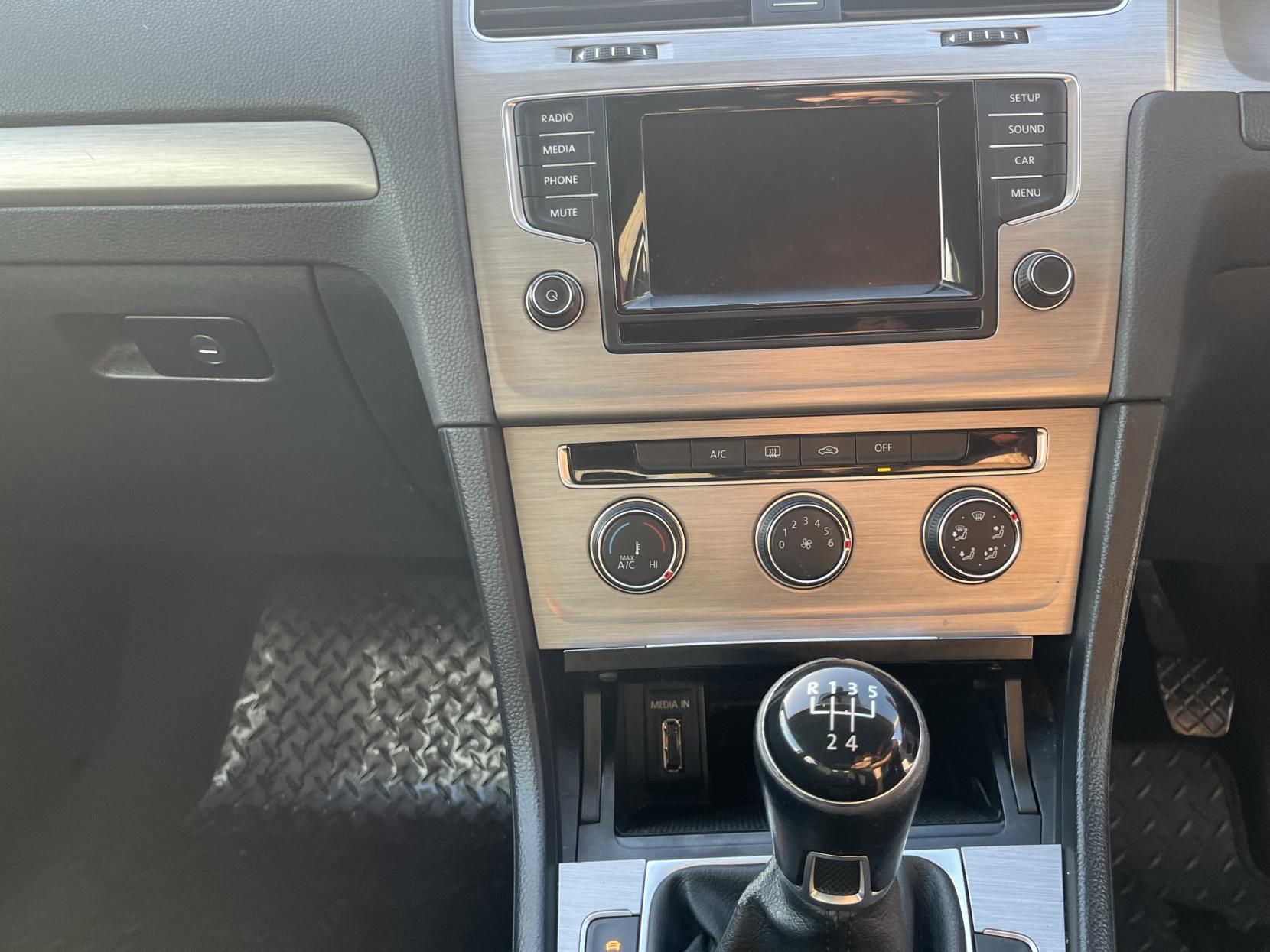 Volkswagen Golf 1.6 TDI BlueMotion Tech Match Hatchback 5dr Diesel Manual Euro 5 (s/s) (105 ps)