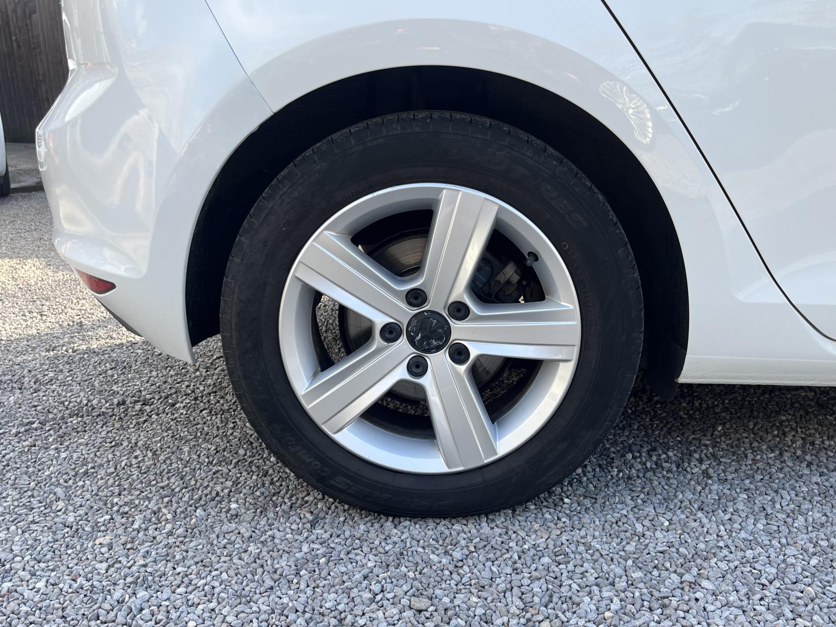 Volkswagen Golf 1.6 TDI BlueMotion Tech Match Hatchback 5dr Diesel Manual Euro 5 (s/s) (105 ps)