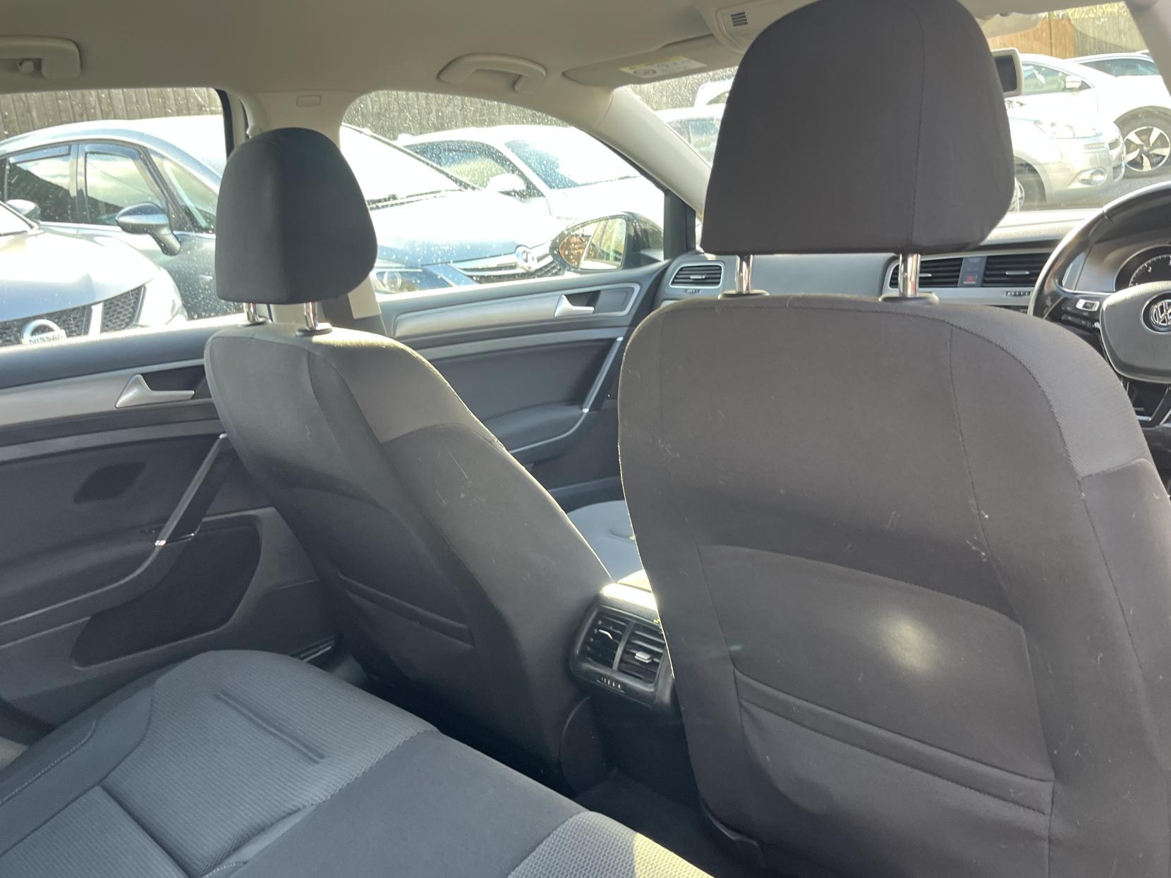 Volkswagen Golf 1.6 TDI BlueMotion Tech Match Hatchback 5dr Diesel Manual Euro 5 (s/s) (105 ps)