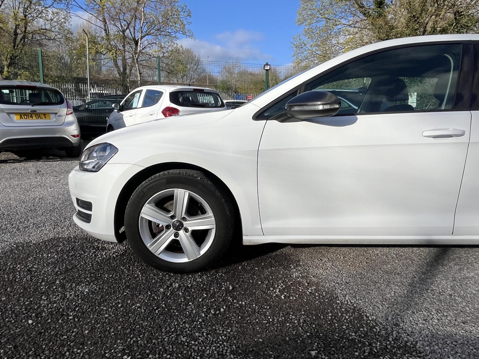 Volkswagen Golf 1.6 TDI BlueMotion Tech Match Hatchback 5dr Diesel Manual Euro 5 (s/s) (105 ps)