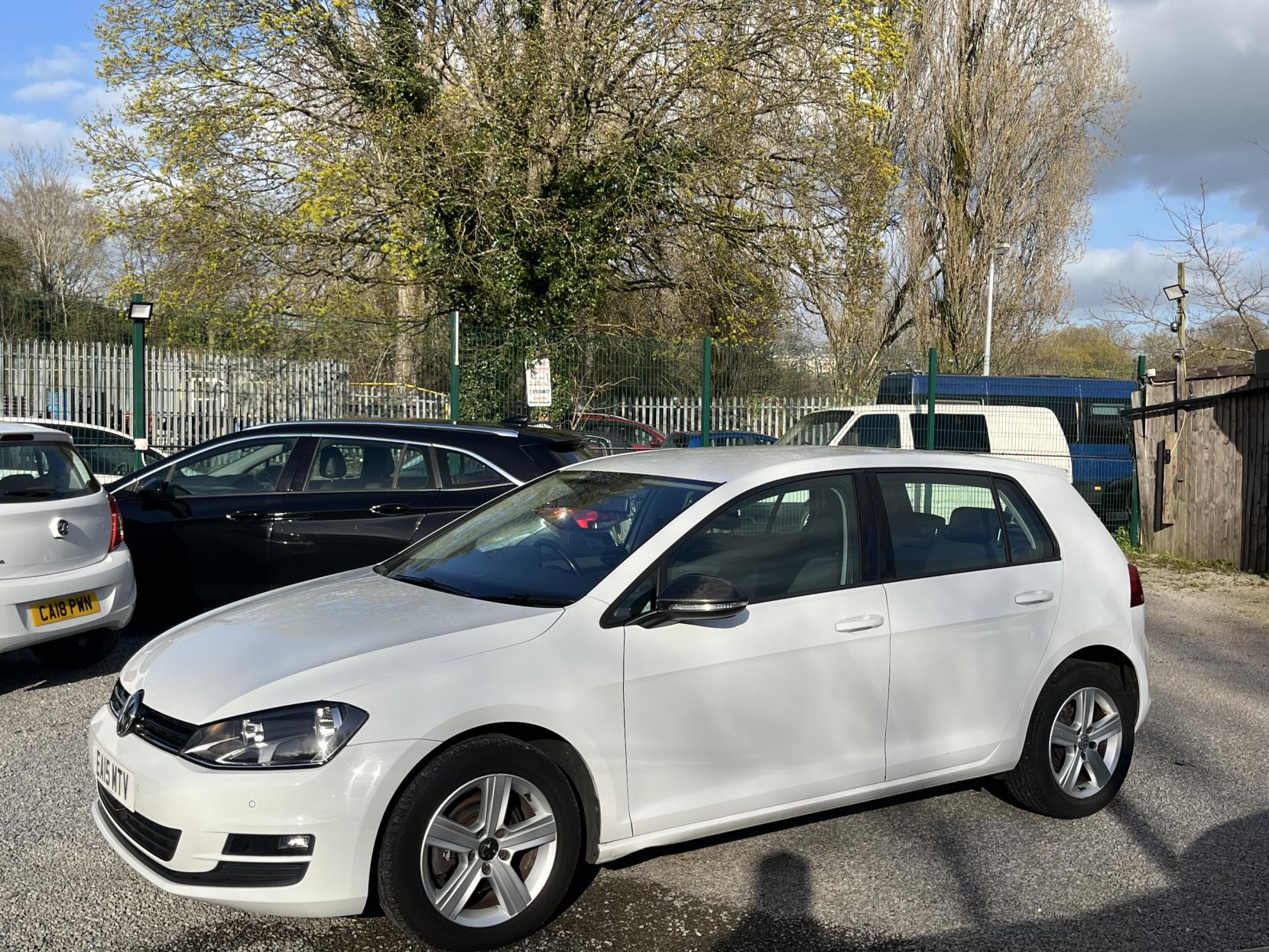Volkswagen Golf 1.6 TDI BlueMotion Tech Match Hatchback 5dr Diesel Manual Euro 5 (s/s) (105 ps)
