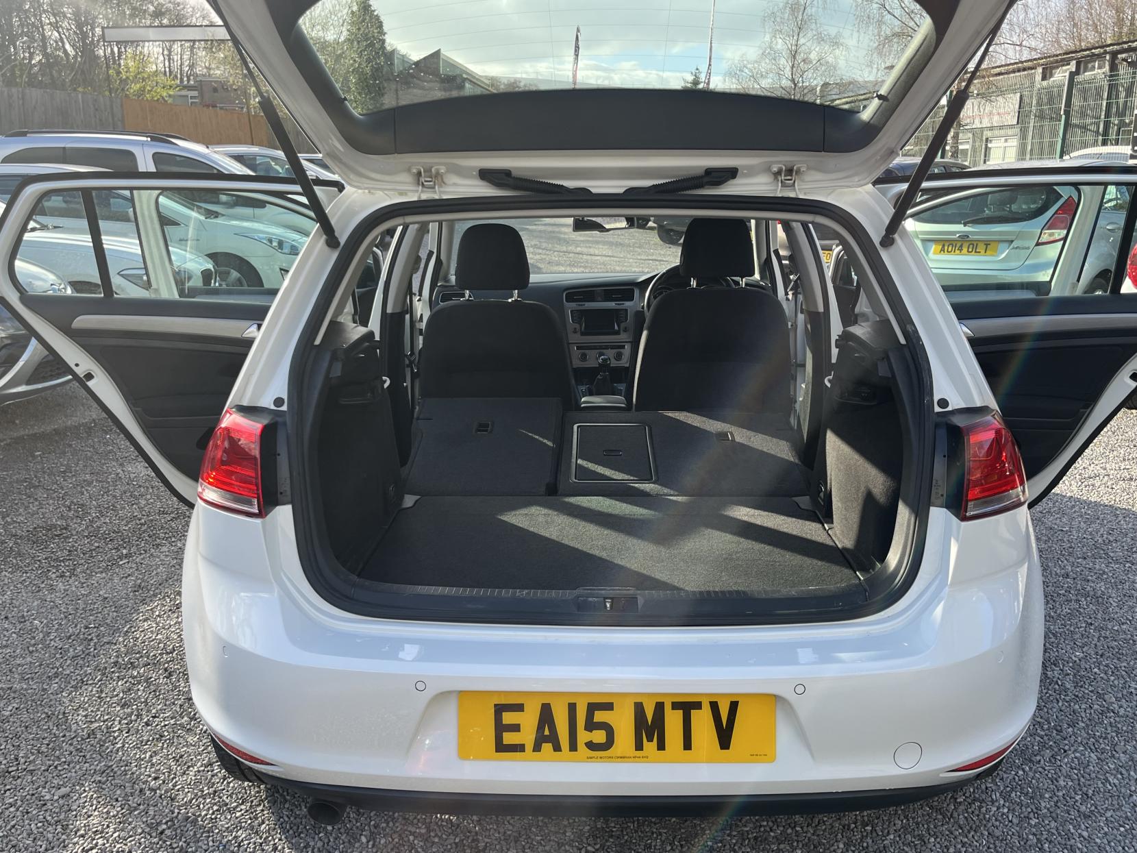 Volkswagen Golf 1.6 TDI BlueMotion Tech Match Hatchback 5dr Diesel Manual Euro 5 (s/s) (105 ps)