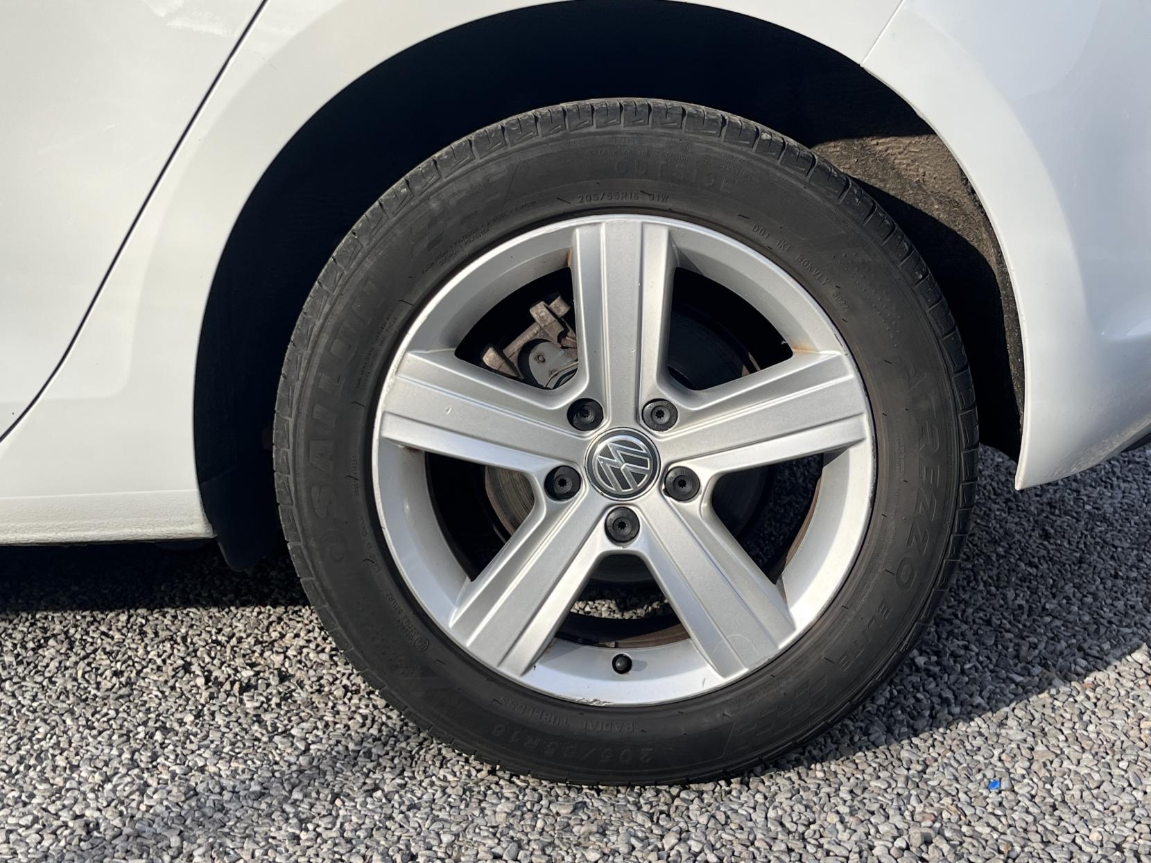 Volkswagen Golf 1.6 TDI BlueMotion Tech Match Hatchback 5dr Diesel Manual Euro 5 (s/s) (105 ps)