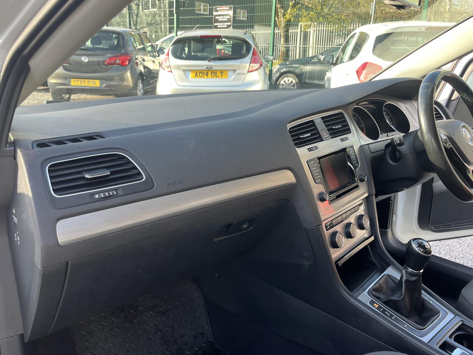 Volkswagen Golf 1.6 TDI BlueMotion Tech Match Hatchback 5dr Diesel Manual Euro 5 (s/s) (105 ps)