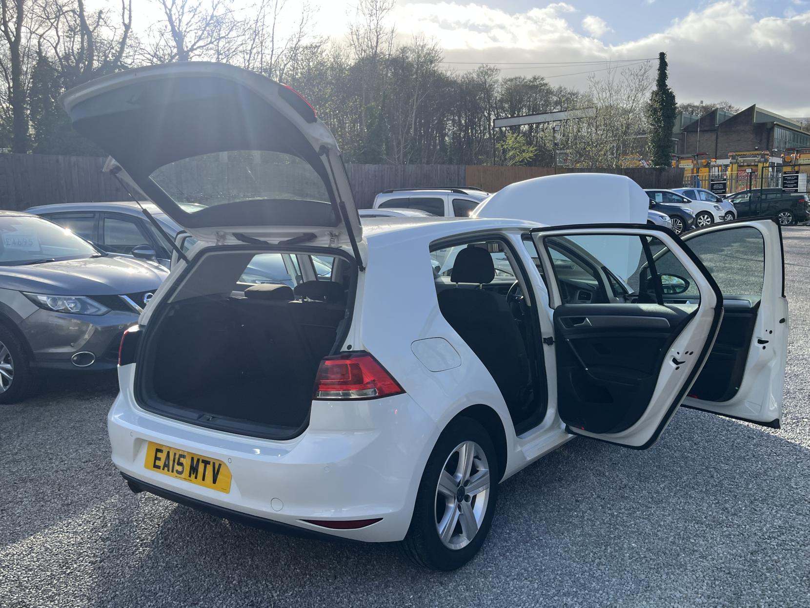 Volkswagen Golf 1.6 TDI BlueMotion Tech Match Hatchback 5dr Diesel Manual Euro 5 (s/s) (105 ps)