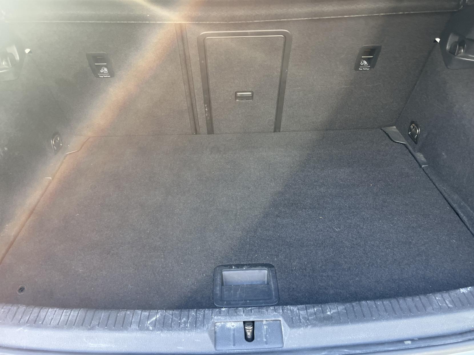 Volkswagen Golf 1.6 TDI BlueMotion Tech Match Hatchback 5dr Diesel Manual Euro 5 (s/s) (105 ps)