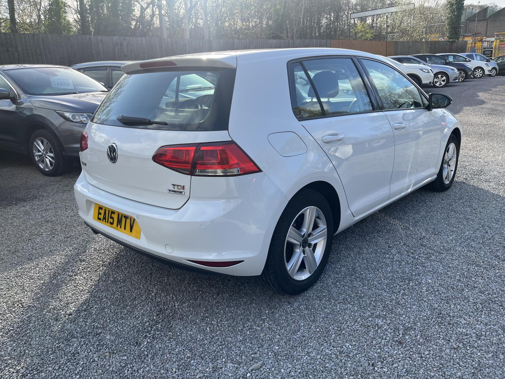 Volkswagen Golf 1.6 TDI BlueMotion Tech Match Hatchback 5dr Diesel Manual Euro 5 (s/s) (105 ps)