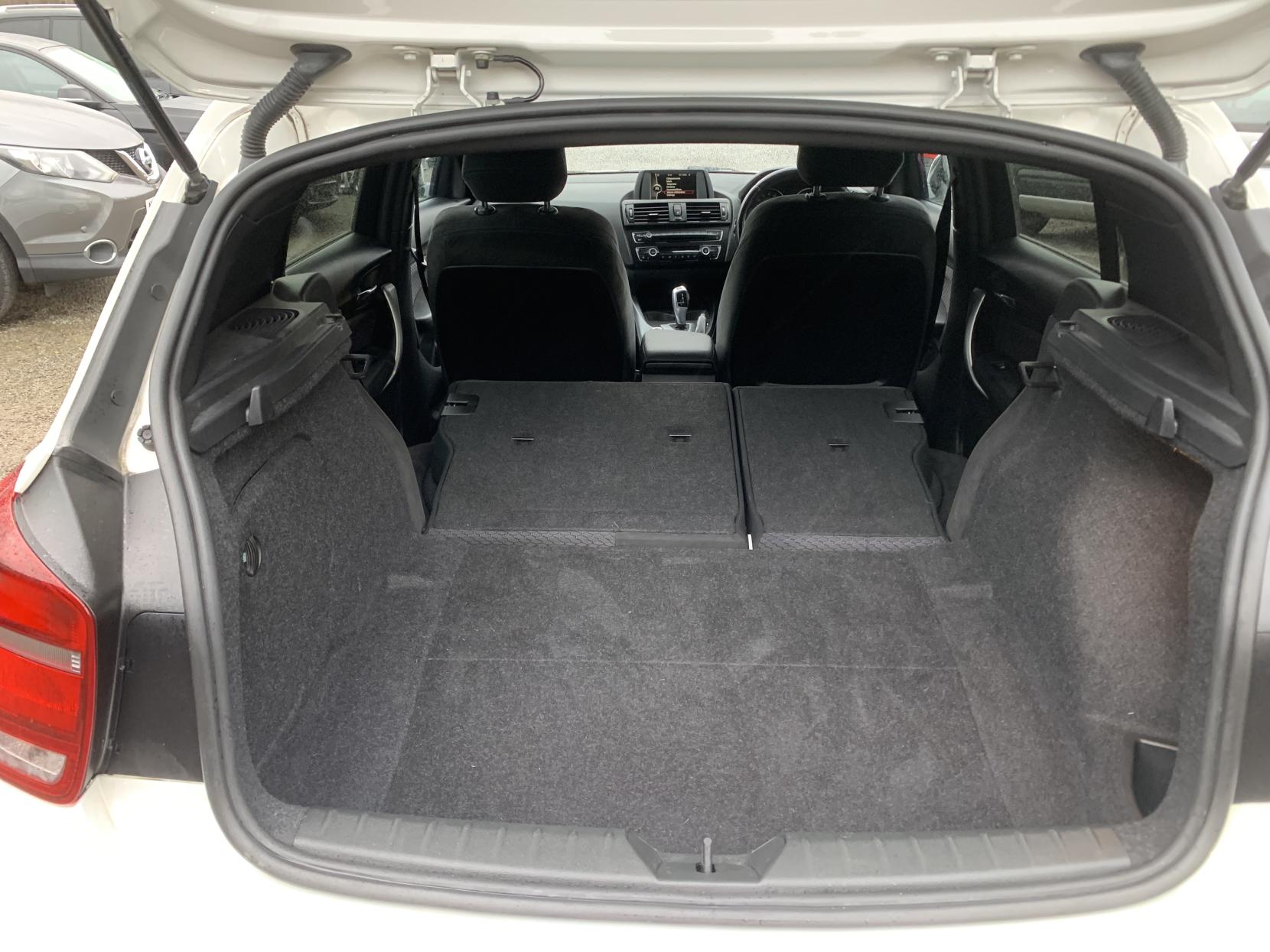 BMW 1 Series 2.0 116d M Sport Hatchback 5dr Diesel Auto Euro 5 (s/s) (116 ps)