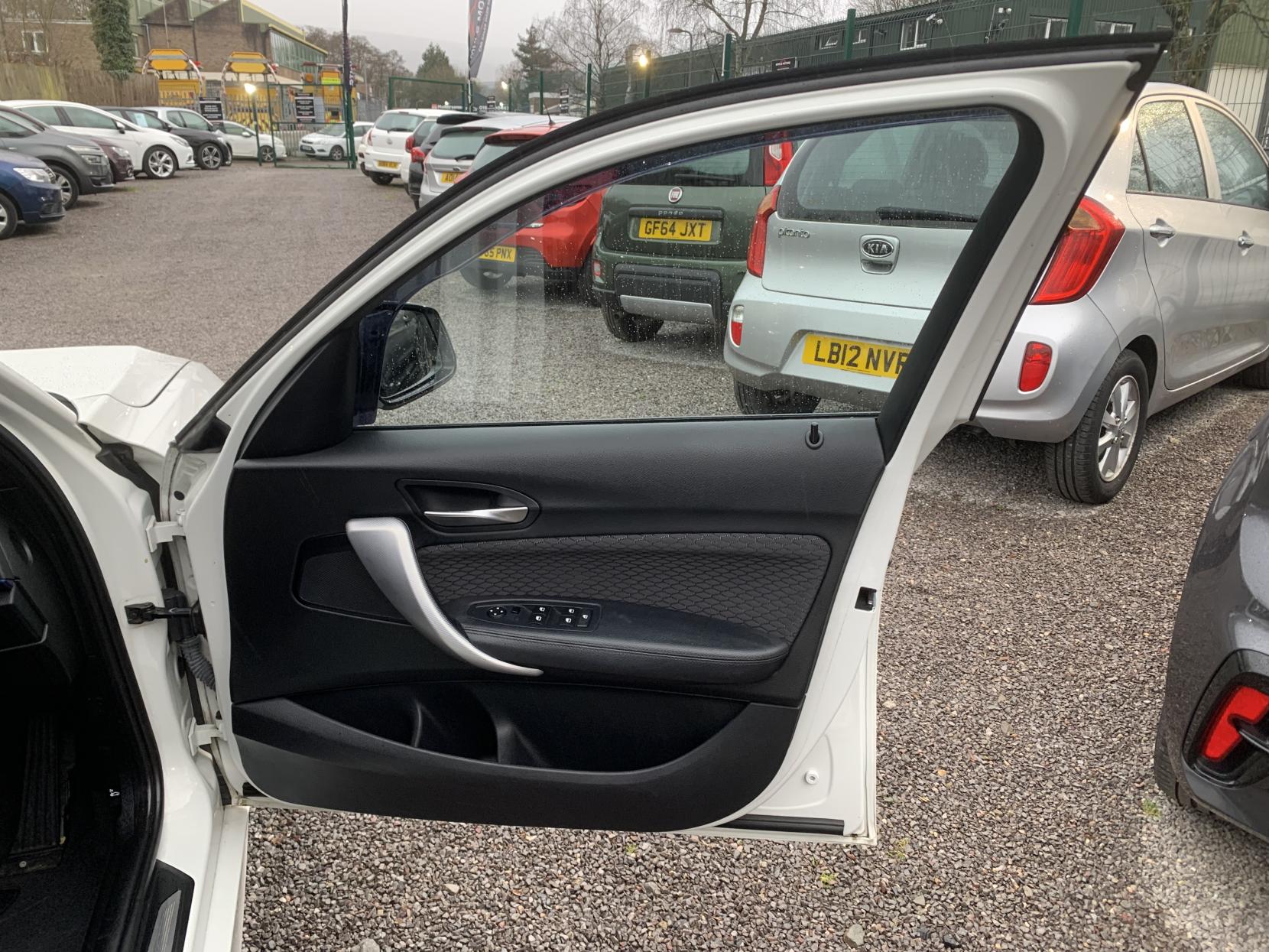 BMW 1 Series 2.0 116d M Sport Hatchback 5dr Diesel Auto Euro 5 (s/s) (116 ps)