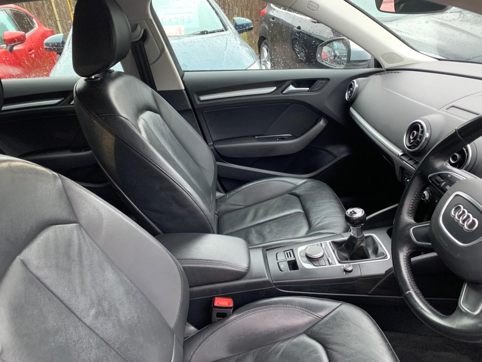 Audi A3 2.0 TDI SE Sportback Euro 6 (s/s) 5dr