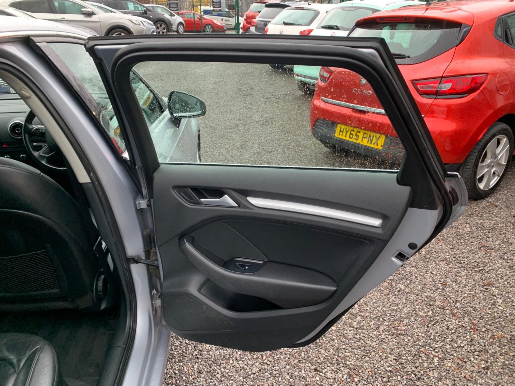 Audi A3 2.0 TDI SE Sportback Euro 6 (s/s) 5dr