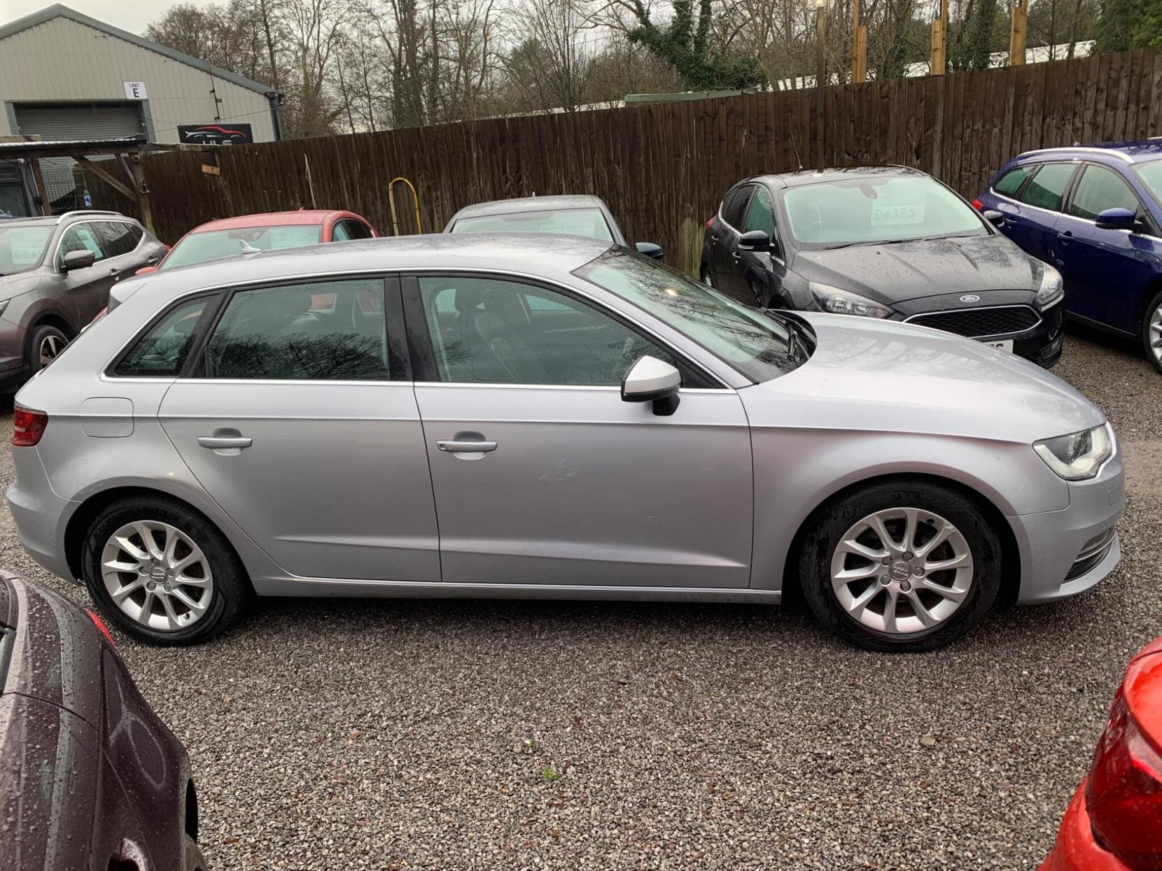 Audi A3 2.0 TDI SE Sportback Euro 6 (s/s) 5dr