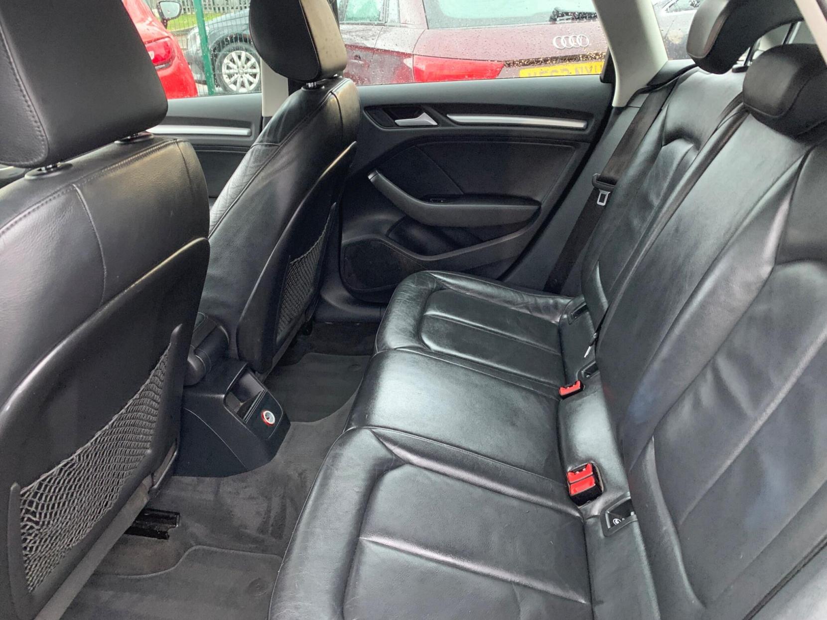 Audi A3 2.0 TDI SE Sportback Euro 6 (s/s) 5dr