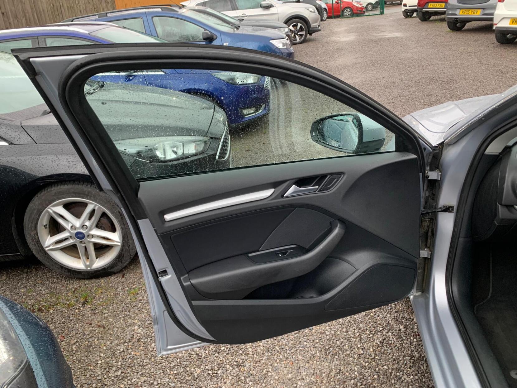 Audi A3 2.0 TDI SE Sportback Euro 6 (s/s) 5dr