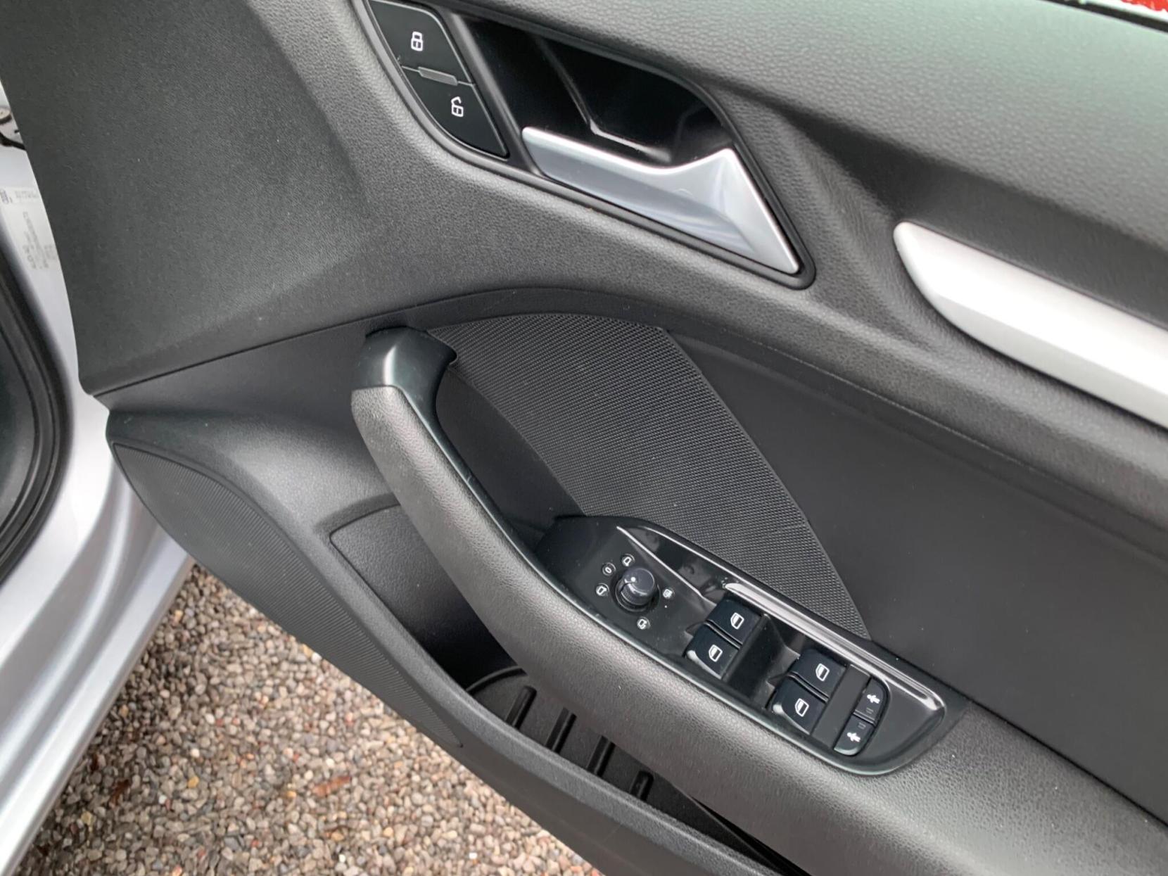 Audi A3 2.0 TDI SE Sportback Euro 6 (s/s) 5dr