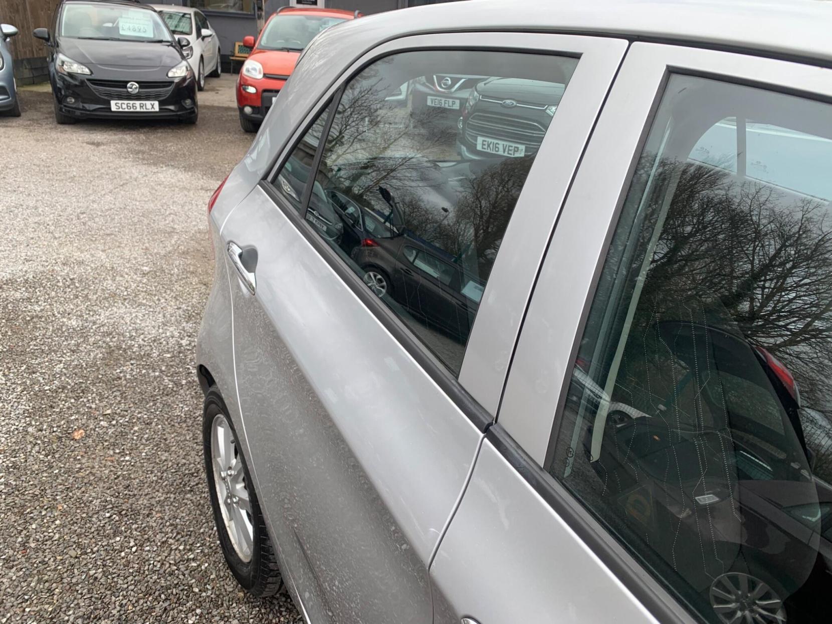 Kia Picanto 1.25 EcoDynamics 2 Euro 5 (s/s) 5dr