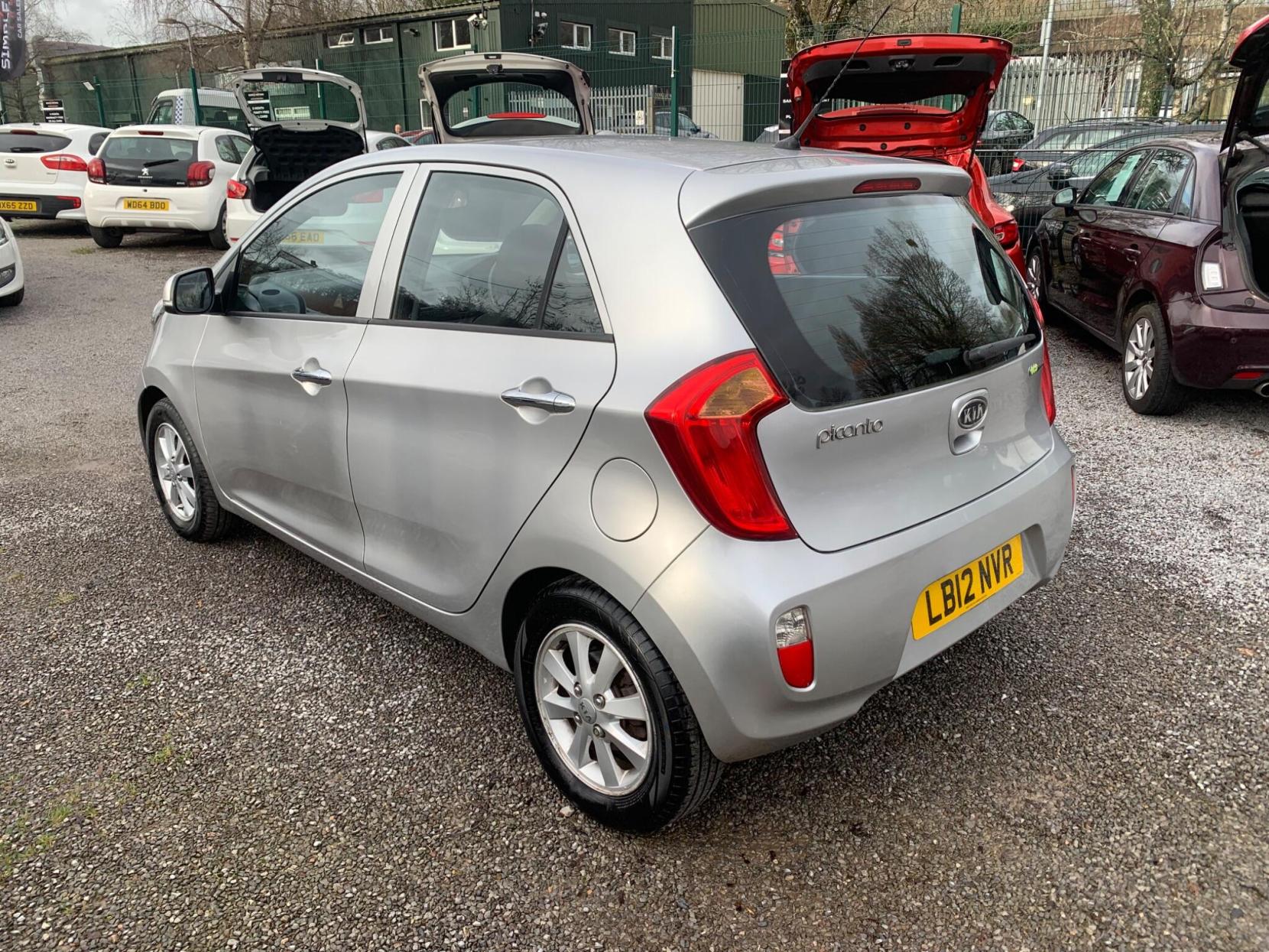 Kia Picanto 1.25 EcoDynamics 2 Euro 5 (s/s) 5dr