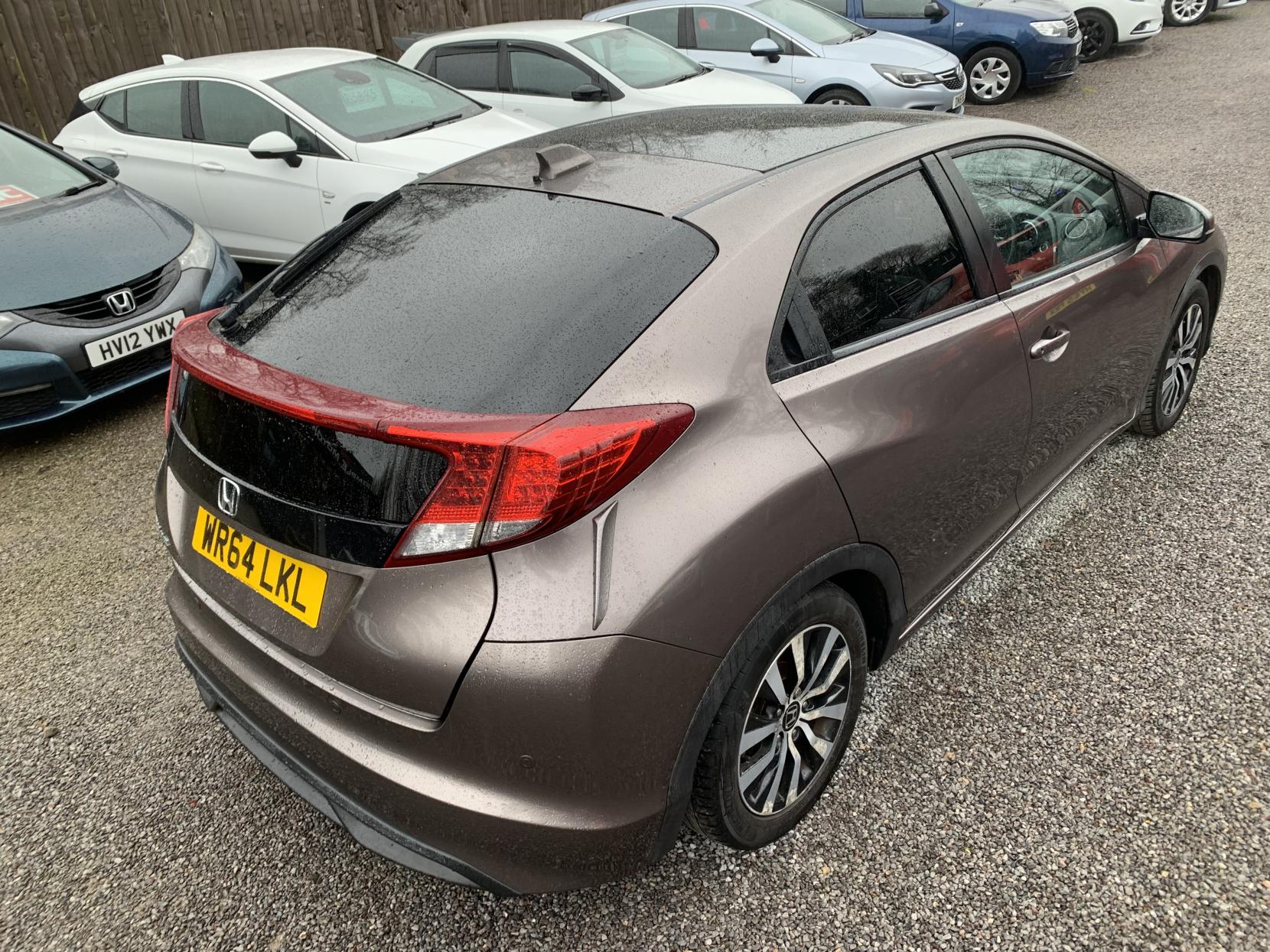 Honda Civic 1.6 i-DTEC SR Hatchback 5dr Diesel Manual Euro 5 (s/s) (120 ps)