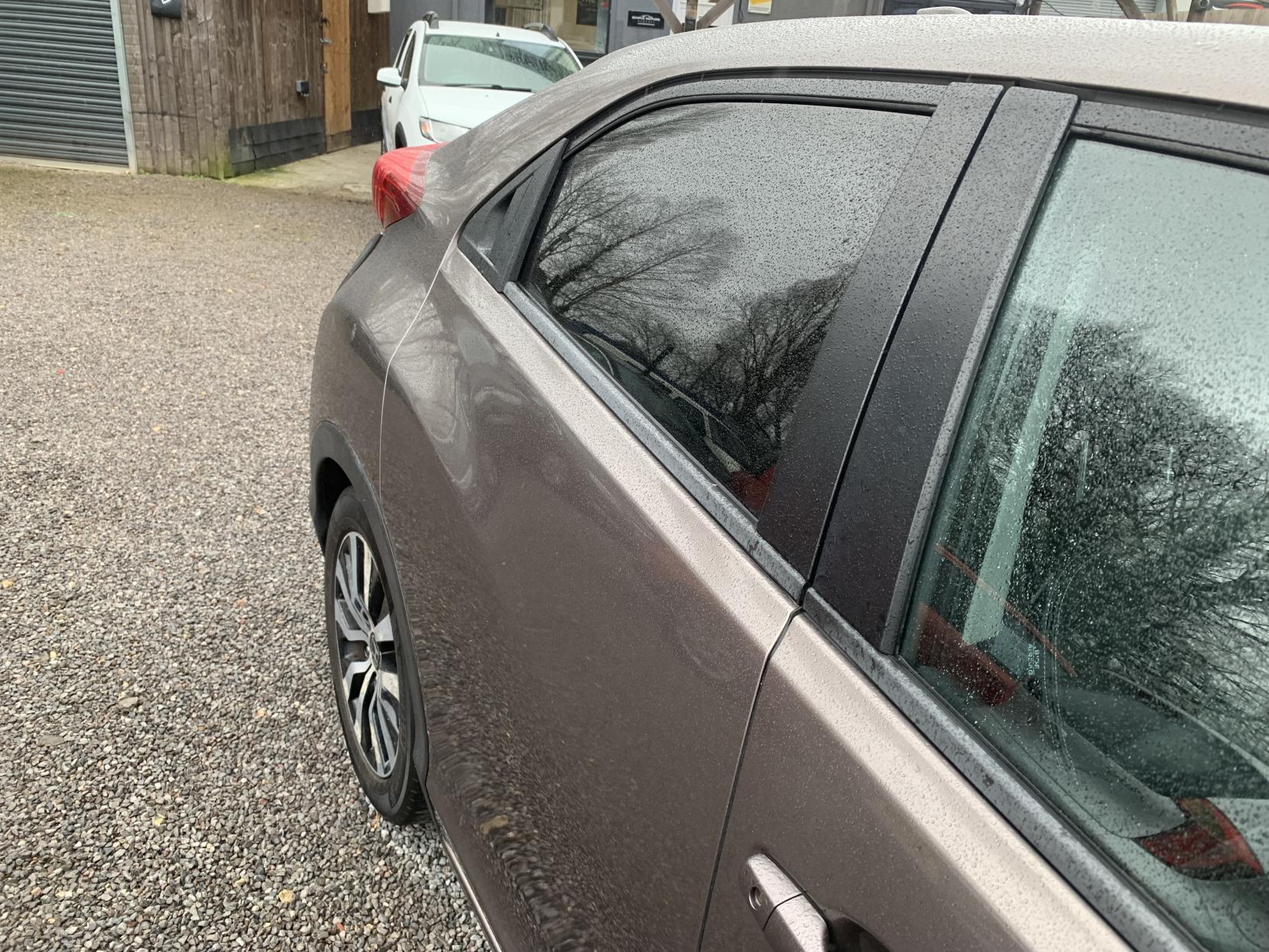 Honda Civic 1.6 i-DTEC SR Hatchback 5dr Diesel Manual Euro 5 (s/s) (120 ps)