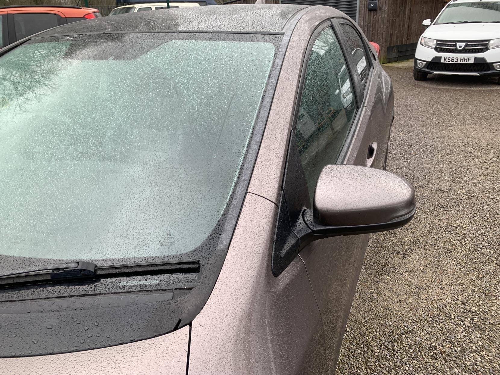 Honda Civic 1.6 i-DTEC SR Hatchback 5dr Diesel Manual Euro 5 (s/s) (120 ps)