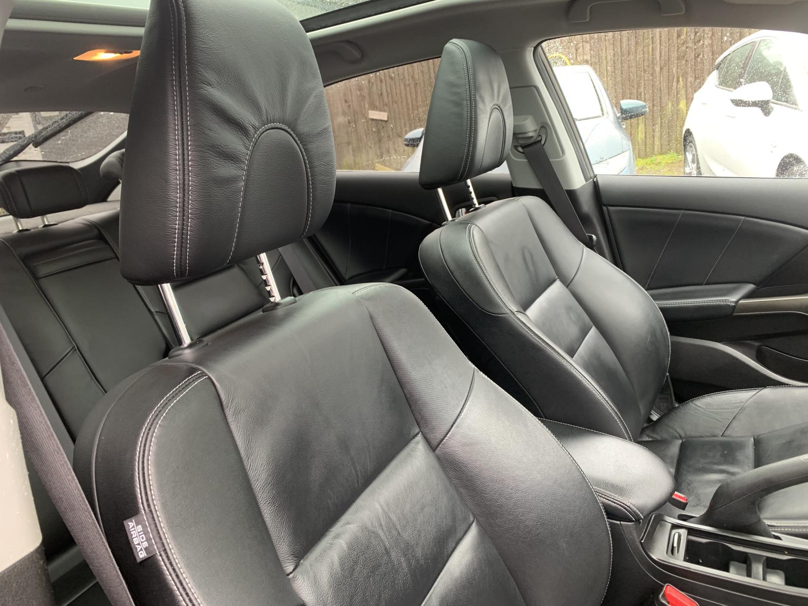 Honda Civic 1.6 i-DTEC SR Hatchback 5dr Diesel Manual Euro 5 (s/s) (120 ps)