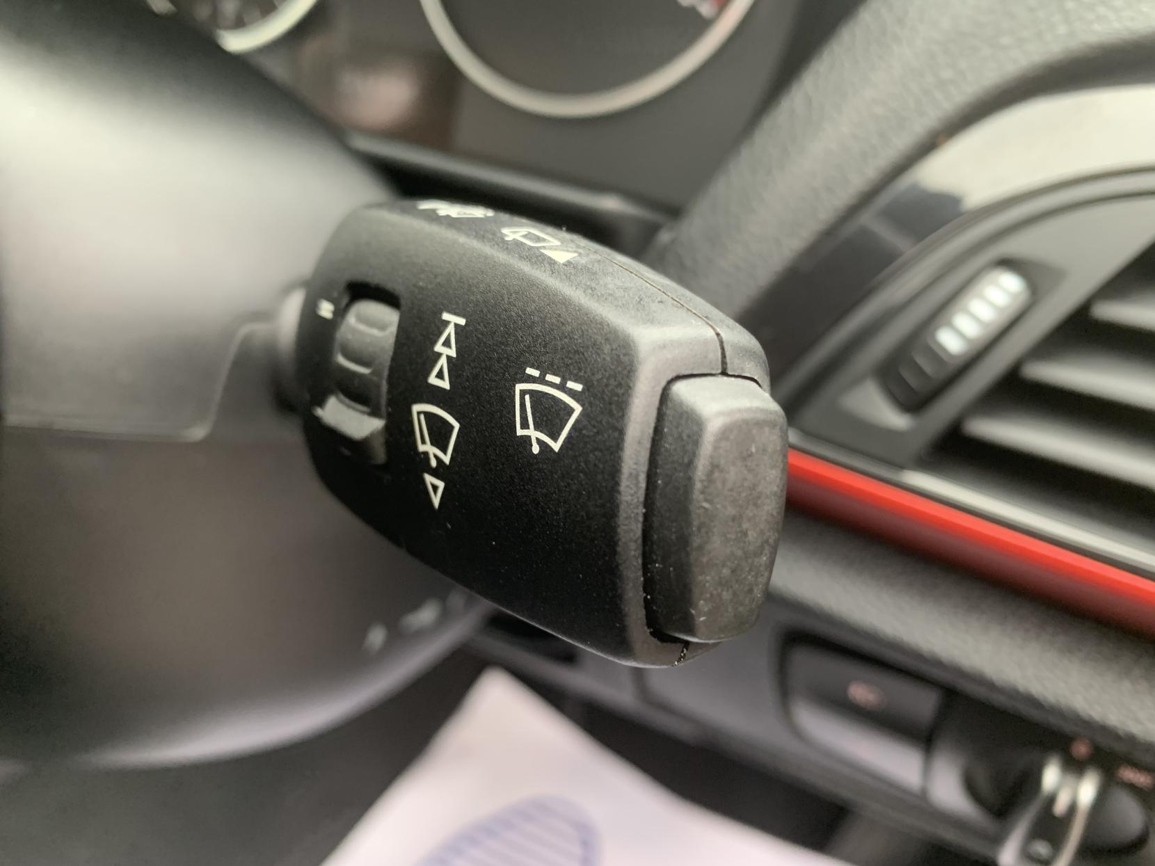 BMW 1 Series 2.0 116d Sport Hatchback 5dr Diesel Manual Euro 5 (s/s) (116 ps)