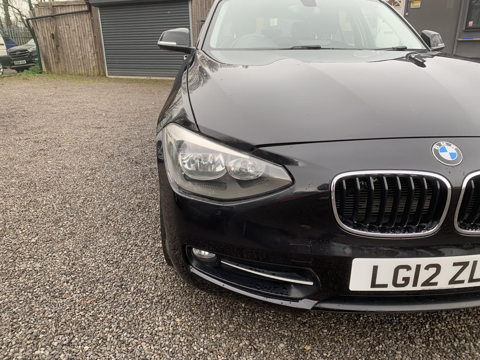 BMW 1 Series 2.0 116d Sport Hatchback 5dr Diesel Manual Euro 5 (s/s) (116 ps)