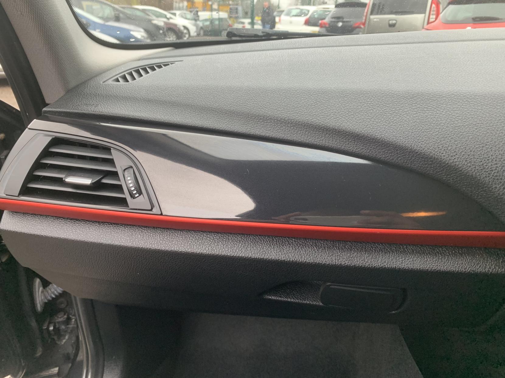 BMW 1 Series 2.0 116d Sport Hatchback 5dr Diesel Manual Euro 5 (s/s) (116 ps)