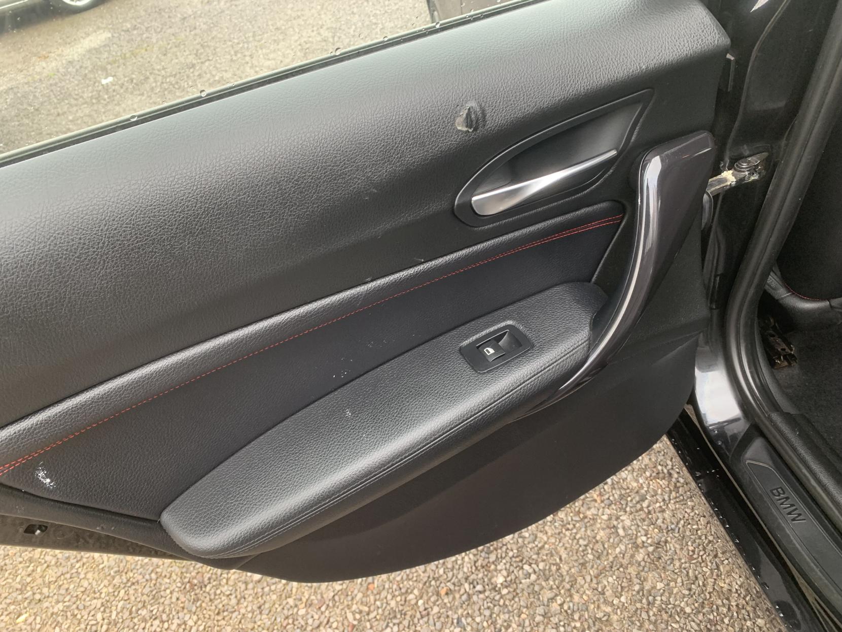 BMW 1 Series 2.0 116d Sport Hatchback 5dr Diesel Manual Euro 5 (s/s) (116 ps)