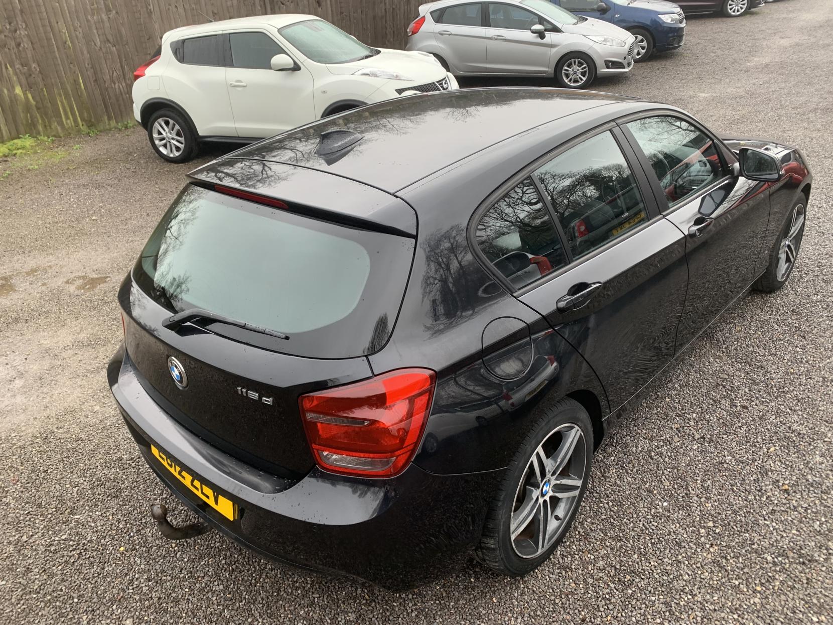 BMW 1 Series 2.0 116d Sport Hatchback 5dr Diesel Manual Euro 5 (s/s) (116 ps)