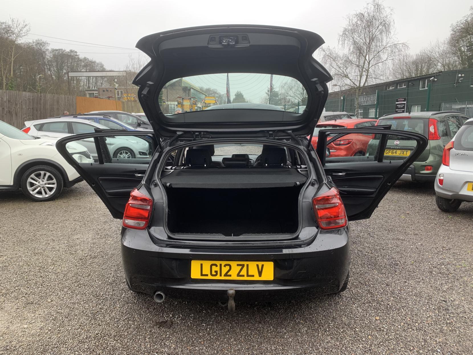 BMW 1 Series 2.0 116d Sport Hatchback 5dr Diesel Manual Euro 5 (s/s) (116 ps)