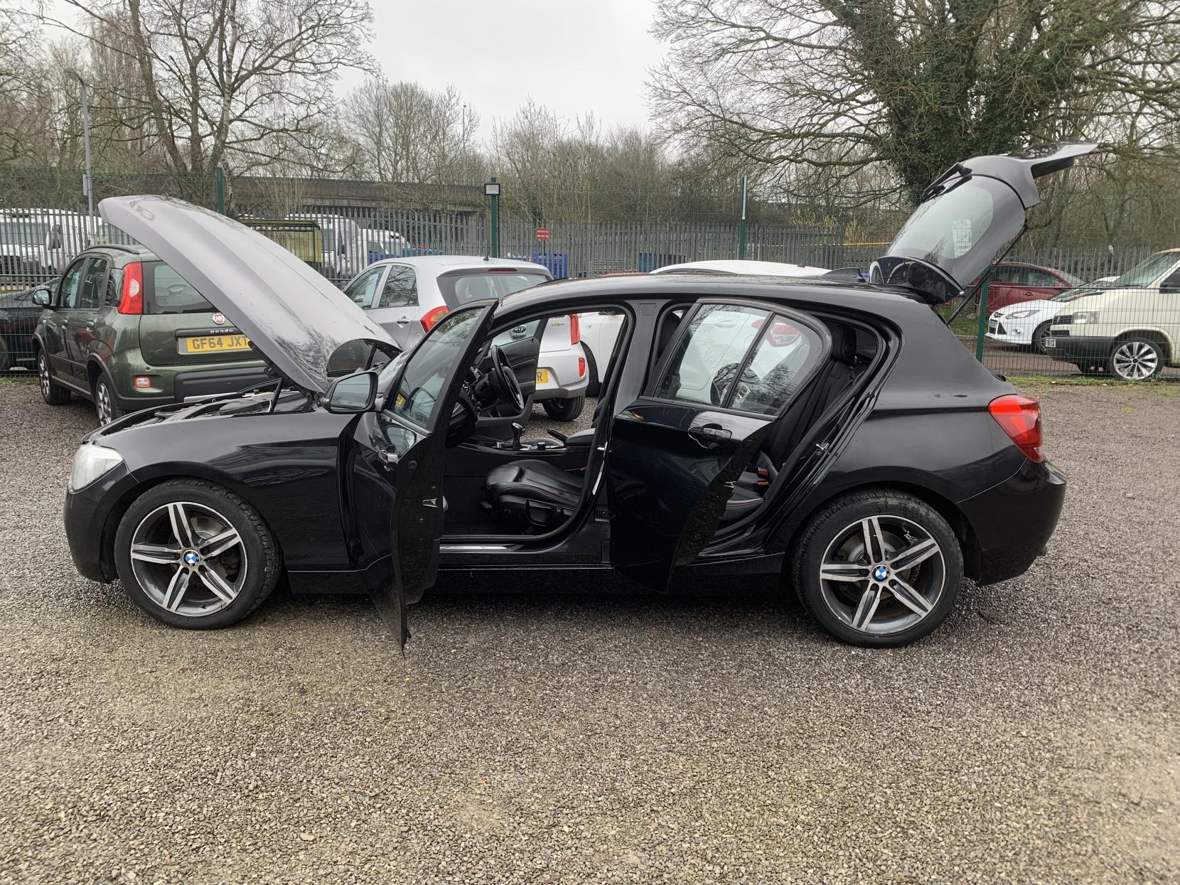 BMW 1 Series 2.0 116d Sport Hatchback 5dr Diesel Manual Euro 5 (s/s) (116 ps)