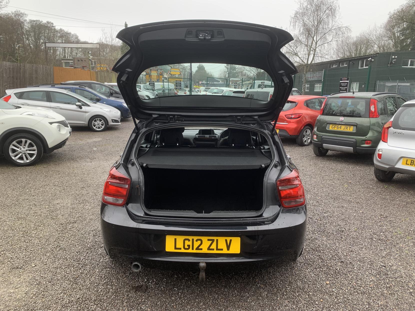 BMW 1 Series 2.0 116d Sport Hatchback 5dr Diesel Manual Euro 5 (s/s) (116 ps)