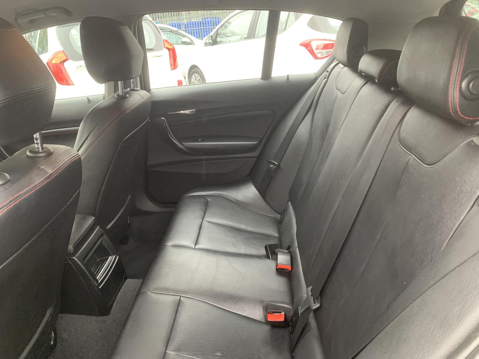 BMW 1 Series 2.0 116d Sport Hatchback 5dr Diesel Manual Euro 5 (s/s) (116 ps)