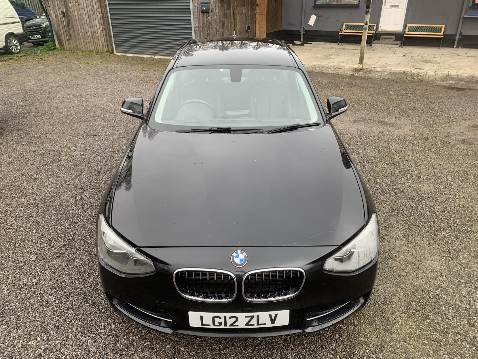 BMW 1 Series 2.0 116d Sport Hatchback 5dr Diesel Manual Euro 5 (s/s) (116 ps)