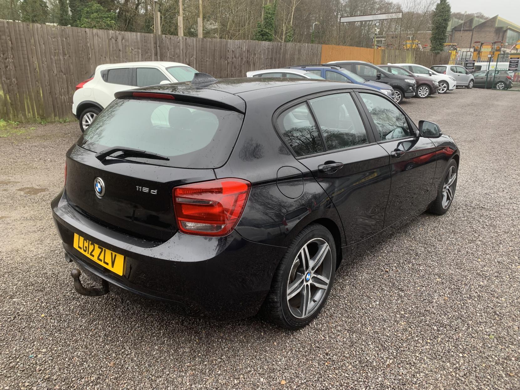 BMW 1 Series 2.0 116d Sport Hatchback 5dr Diesel Manual Euro 5 (s/s) (116 ps)