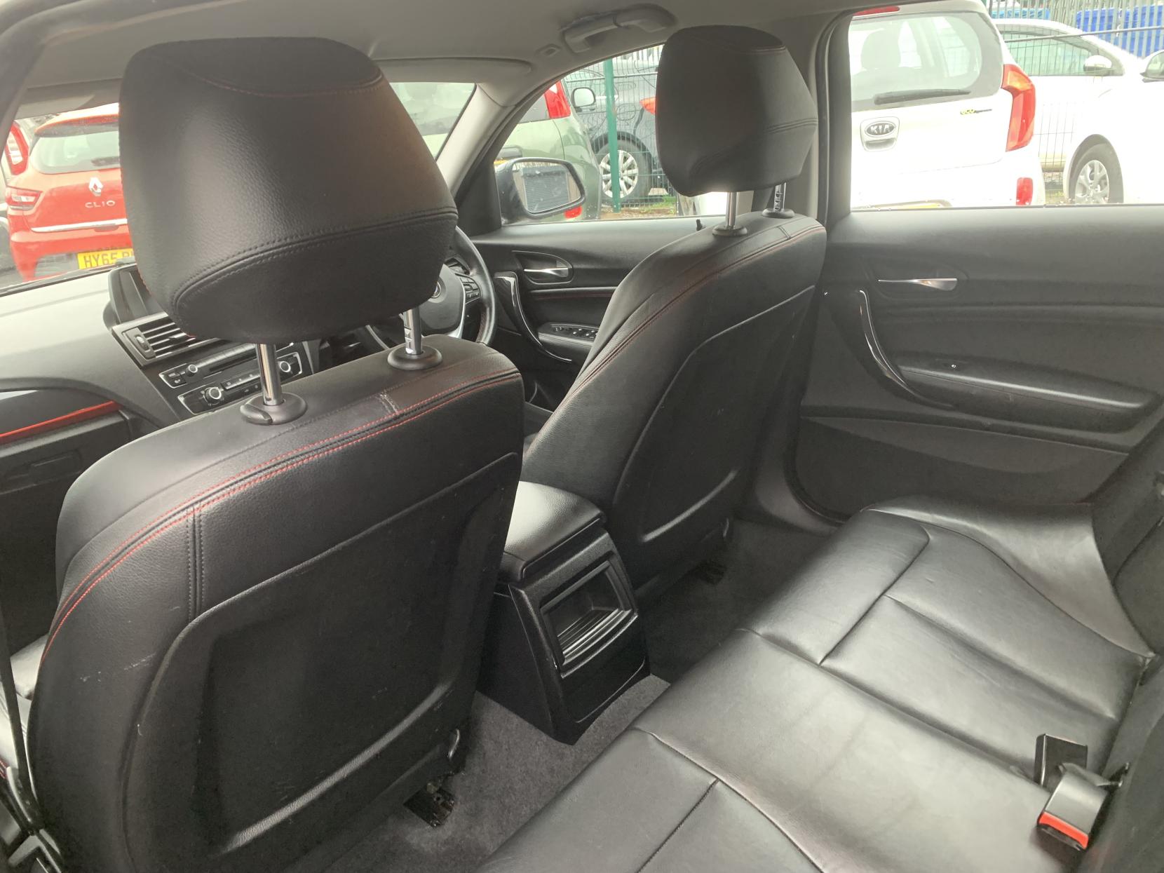 BMW 1 Series 2.0 116d Sport Hatchback 5dr Diesel Manual Euro 5 (s/s) (116 ps)