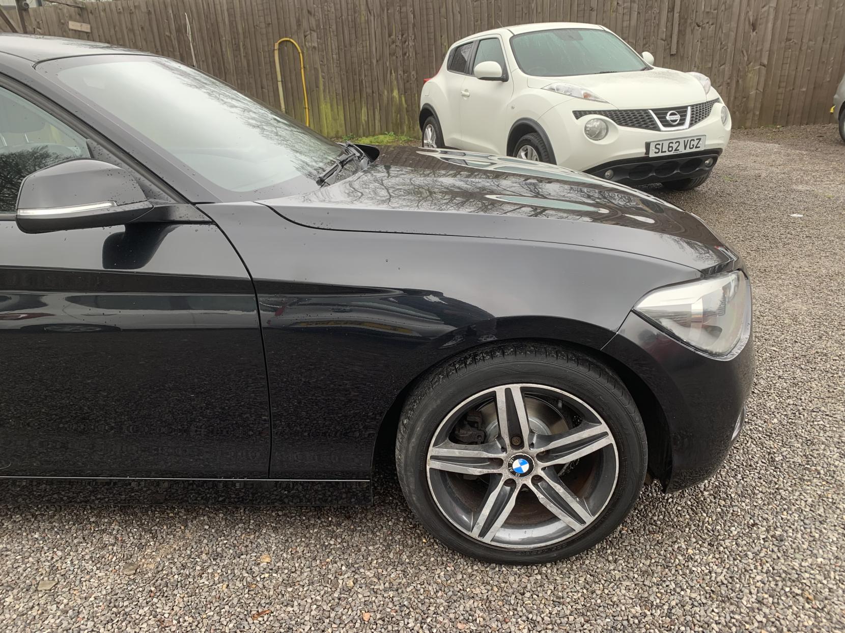 BMW 1 Series 2.0 116d Sport Hatchback 5dr Diesel Manual Euro 5 (s/s) (116 ps)