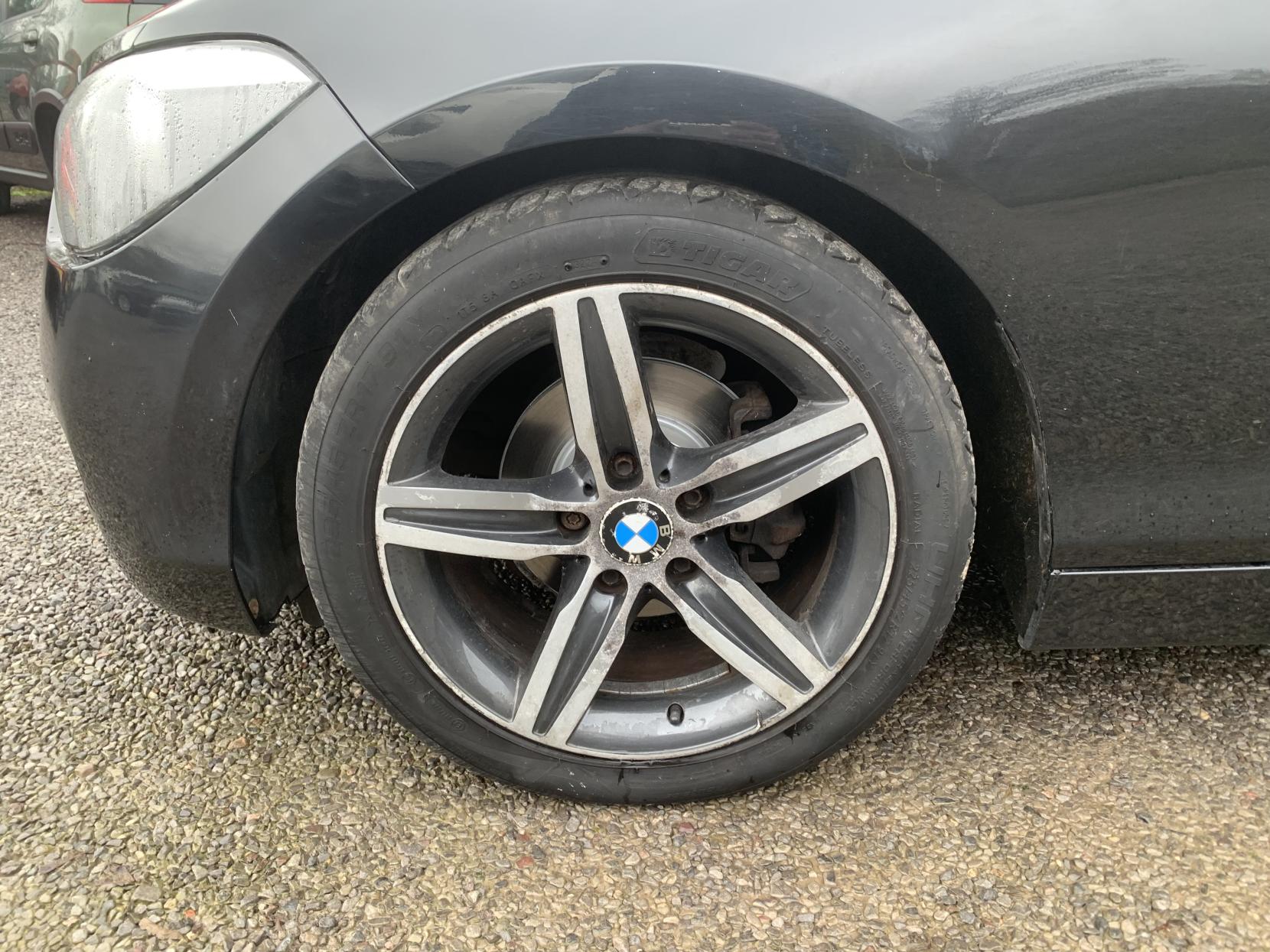 BMW 1 Series 2.0 116d Sport Hatchback 5dr Diesel Manual Euro 5 (s/s) (116 ps)