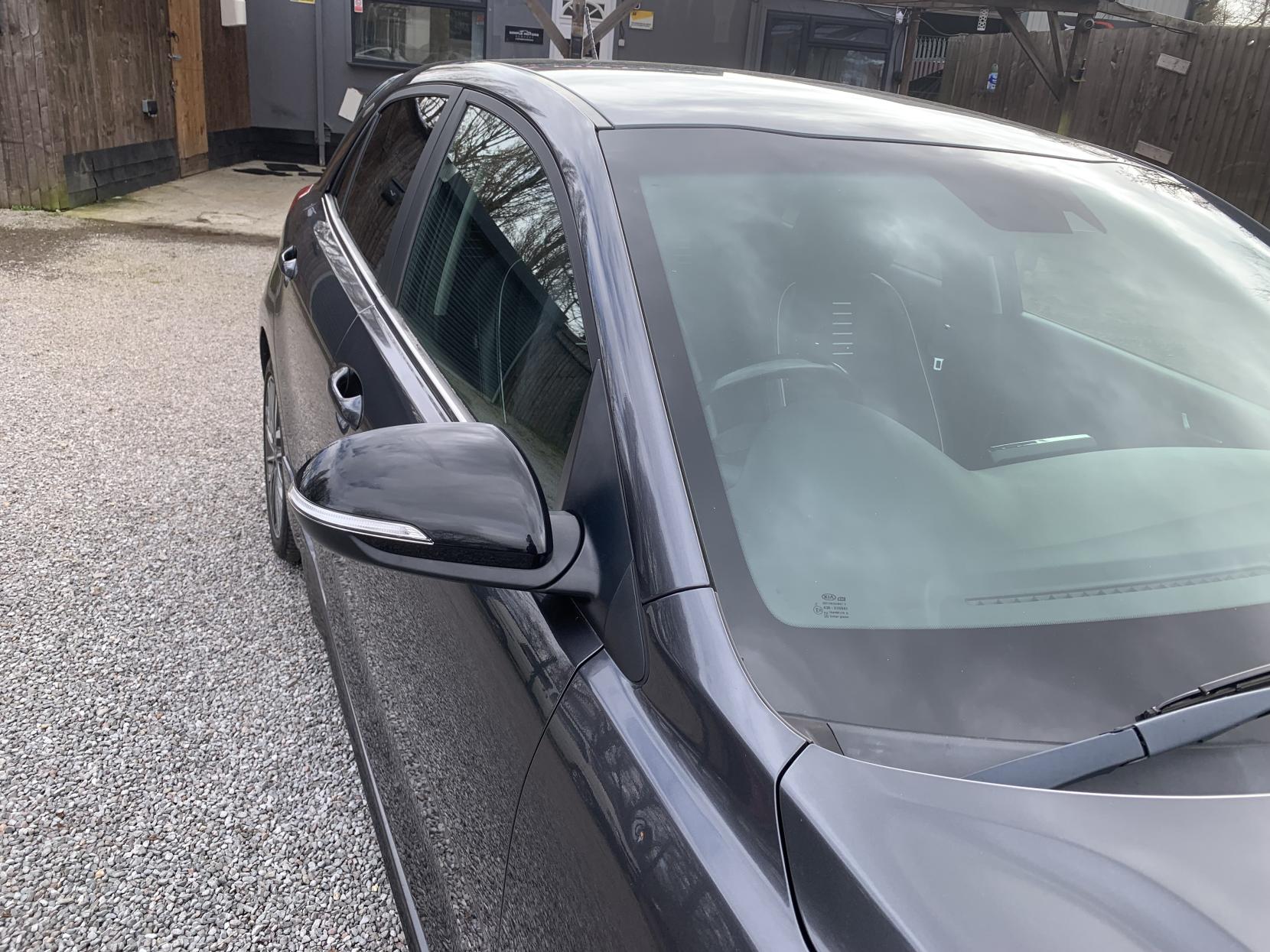 Kia Rio 1.0 T-GDi GT-Line Hatchback 5dr Petrol Manual Euro 6 (s/s) (118 bhp)