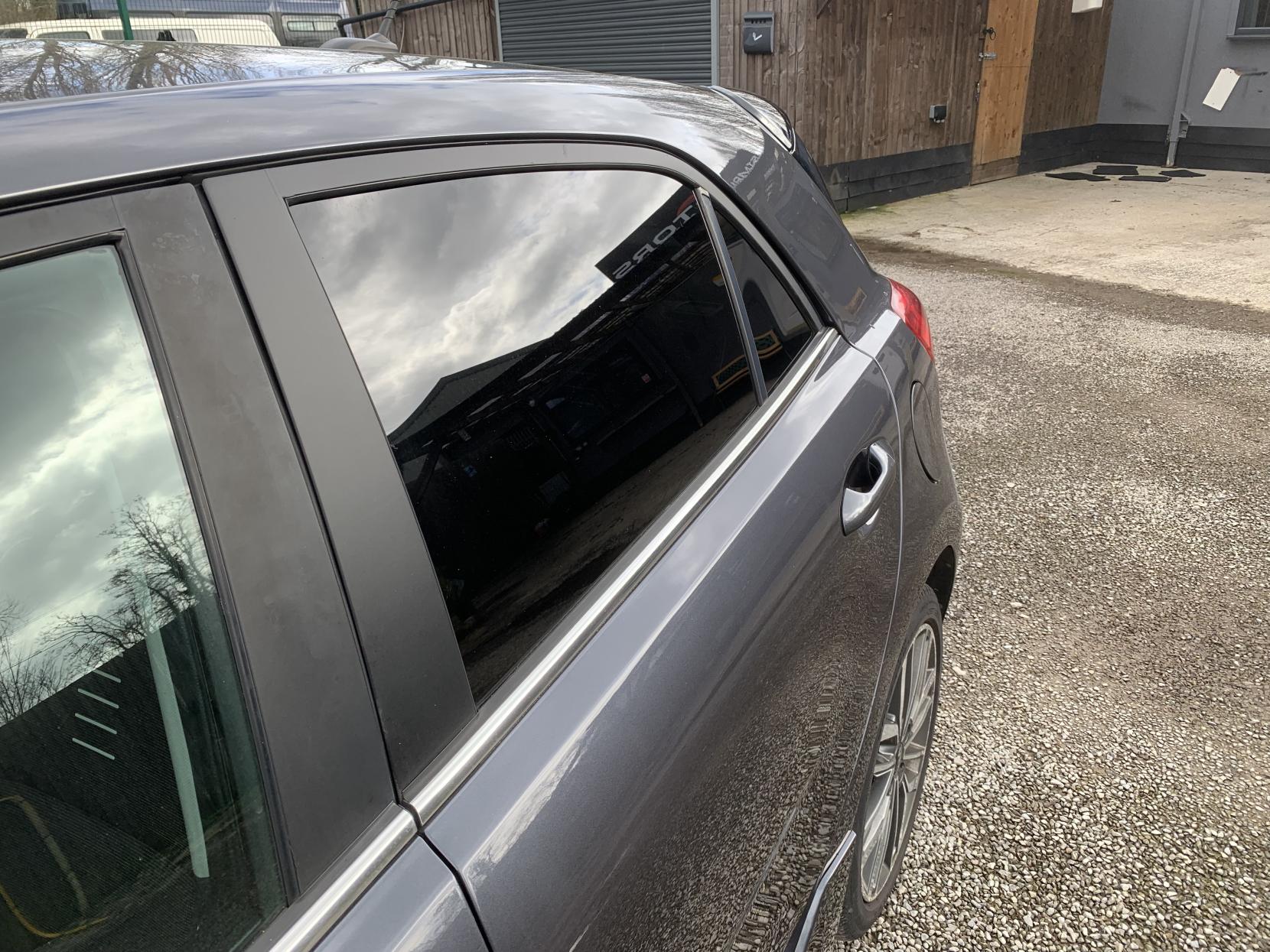 Kia Rio 1.0 T-GDi GT-Line Hatchback 5dr Petrol Manual Euro 6 (s/s) (118 bhp)