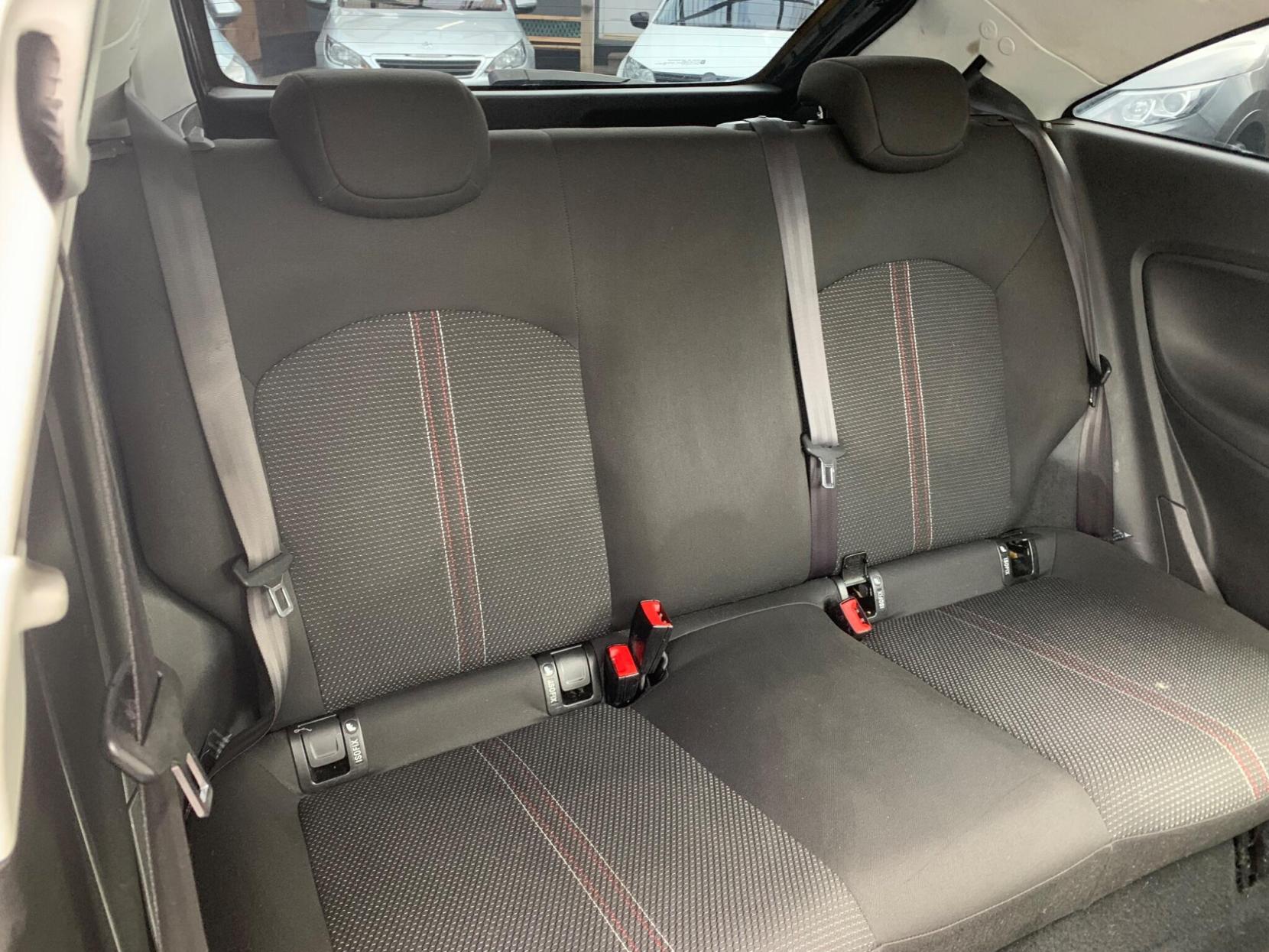 Vauxhall Corsa 1.4i ecoFLEX Limited Edition Euro 6 3dr